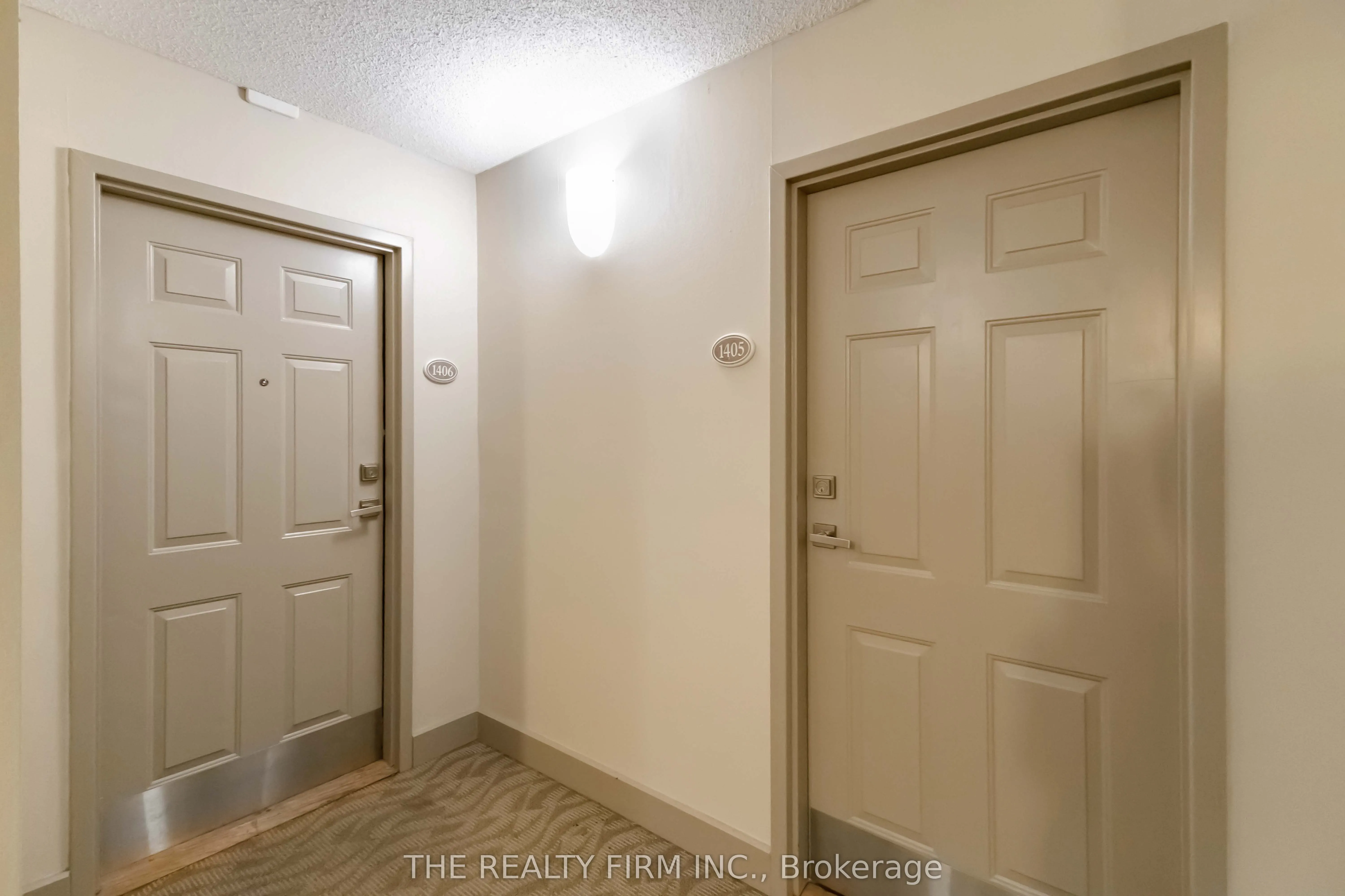155 Kent Street, #1405
