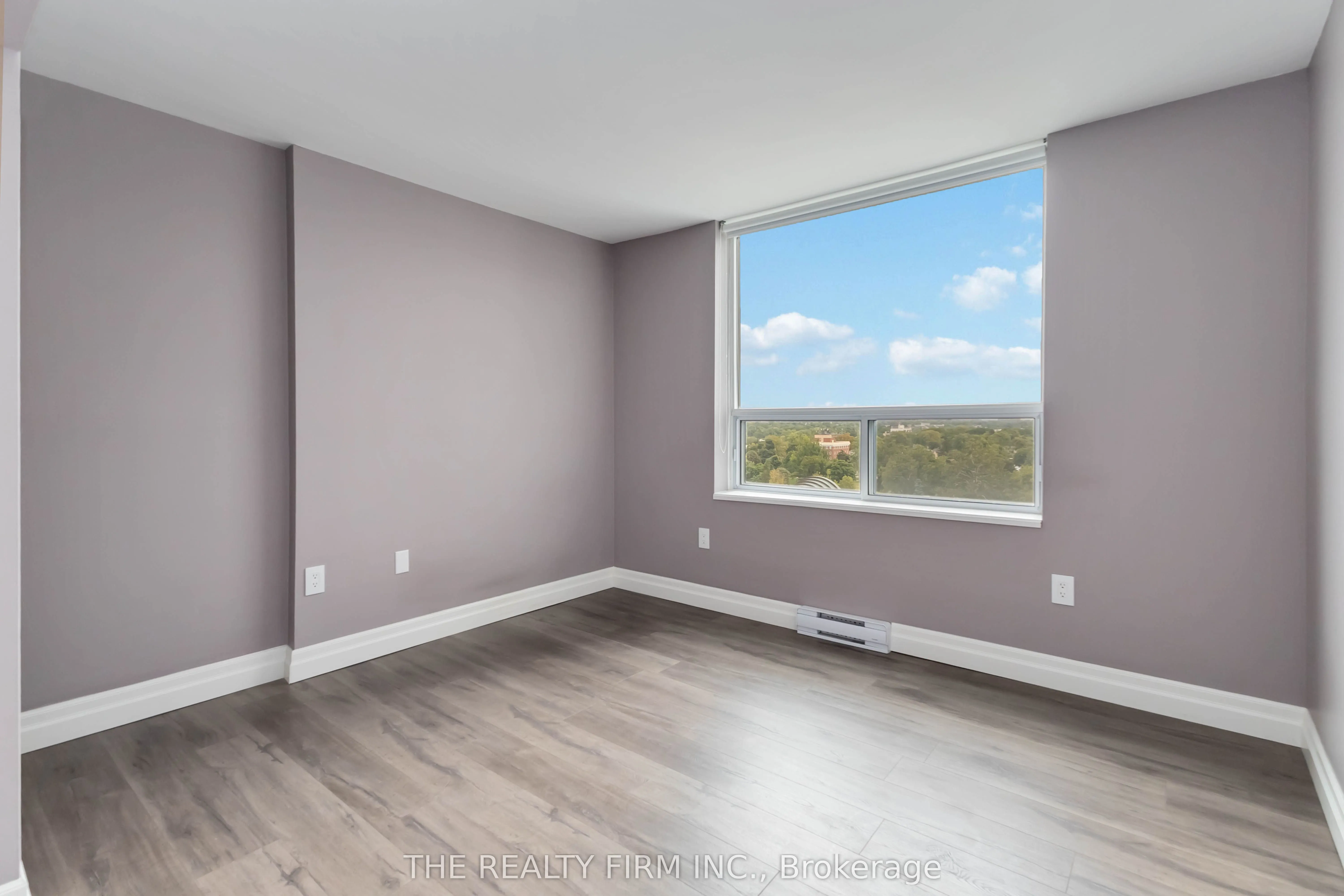 155 Kent Street, #1405