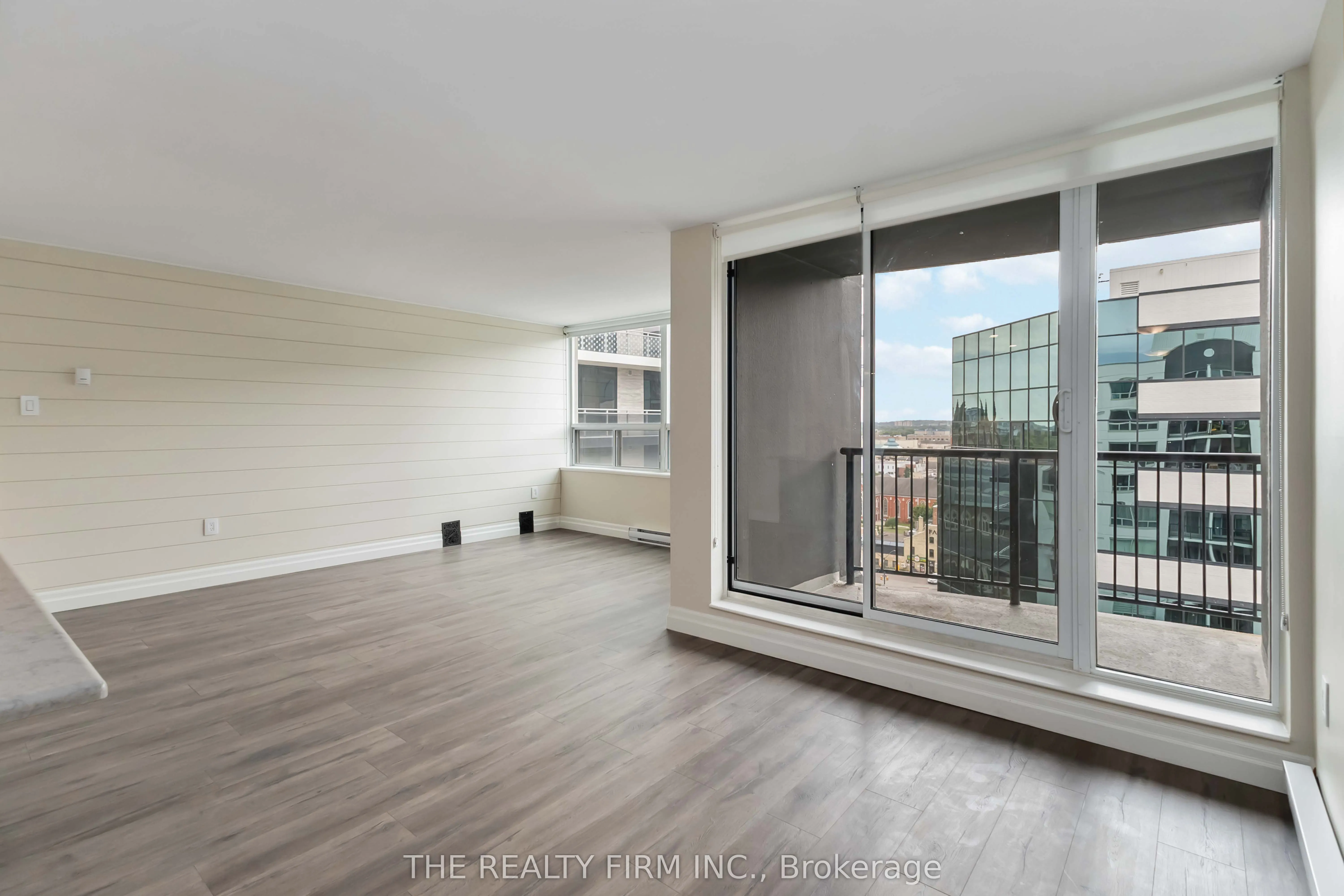 155 Kent Street, #1405