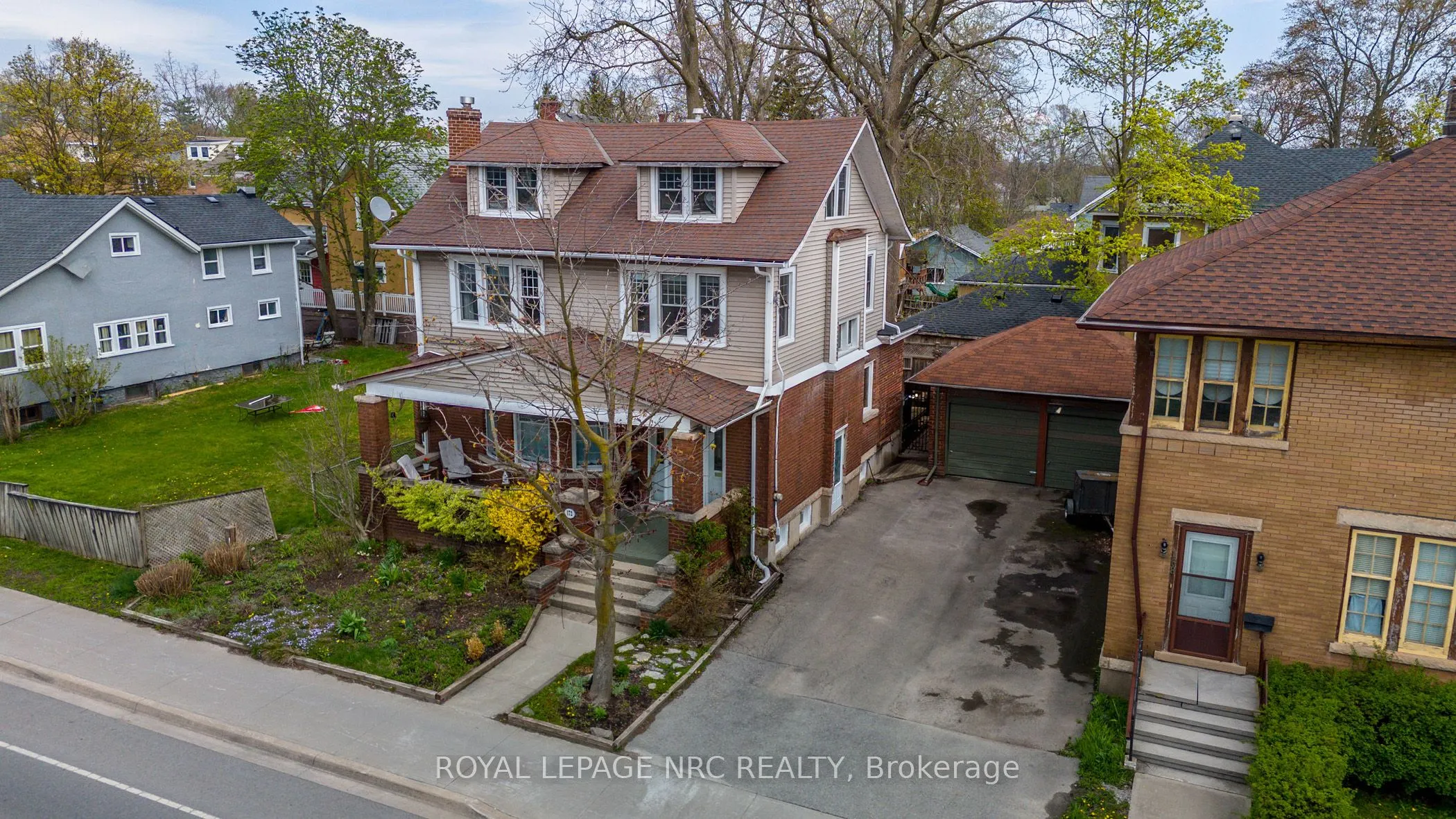 172 Niagara Street