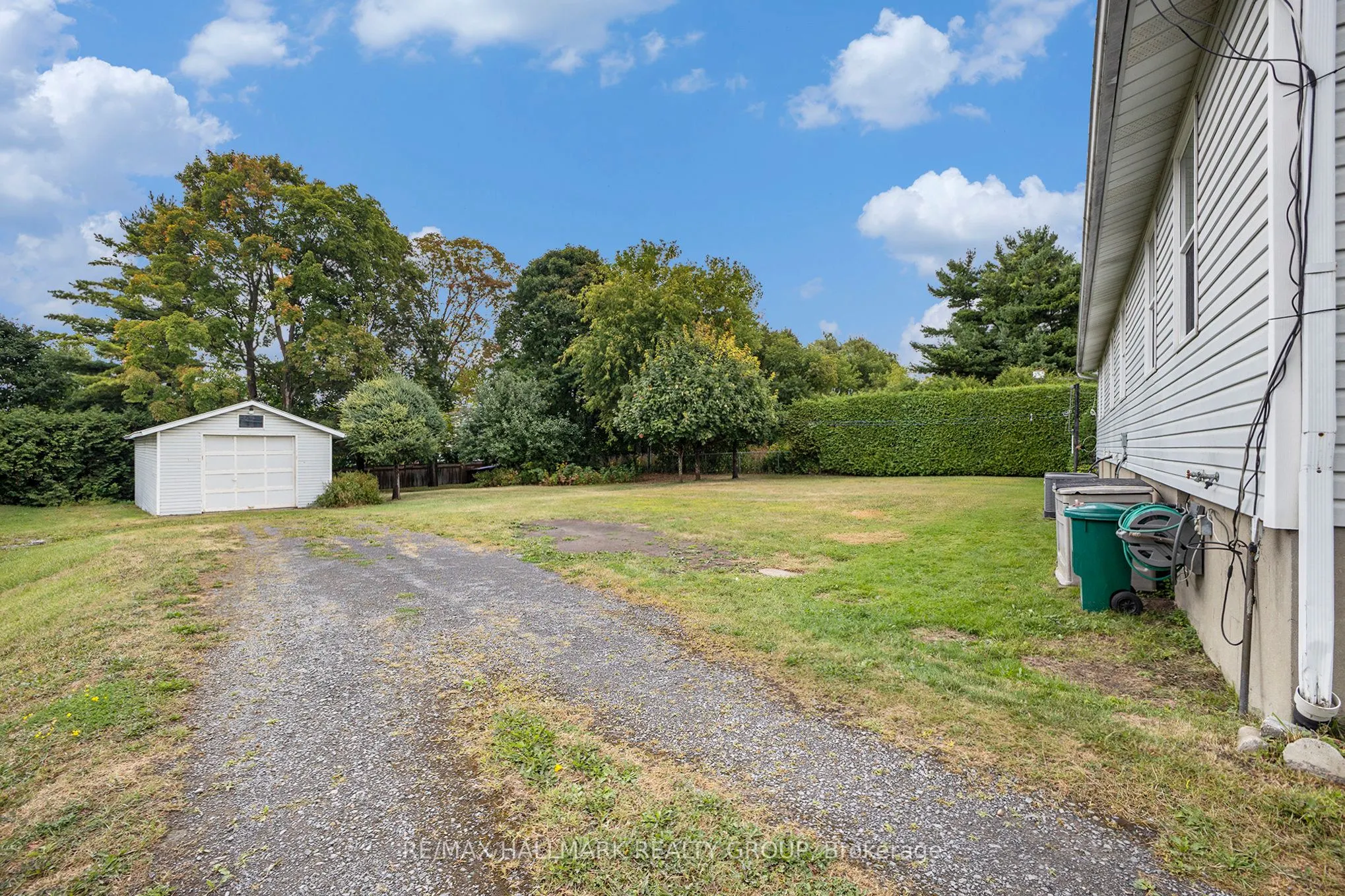3533 Innes Road