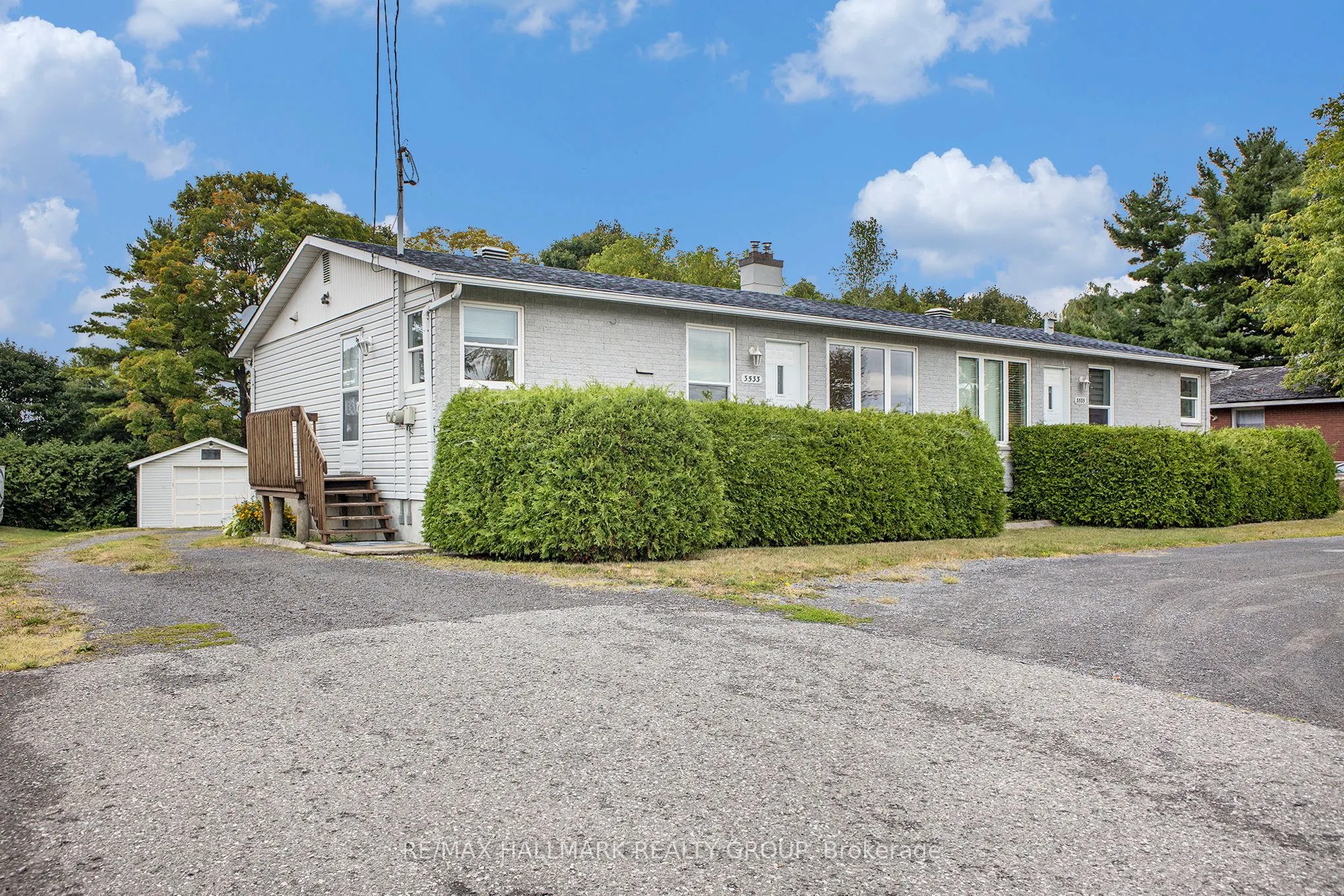 3533 Innes Road