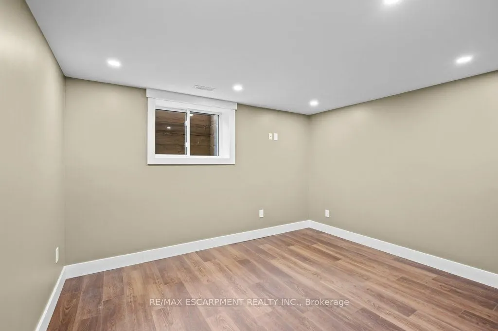 1040 Clyde Road
