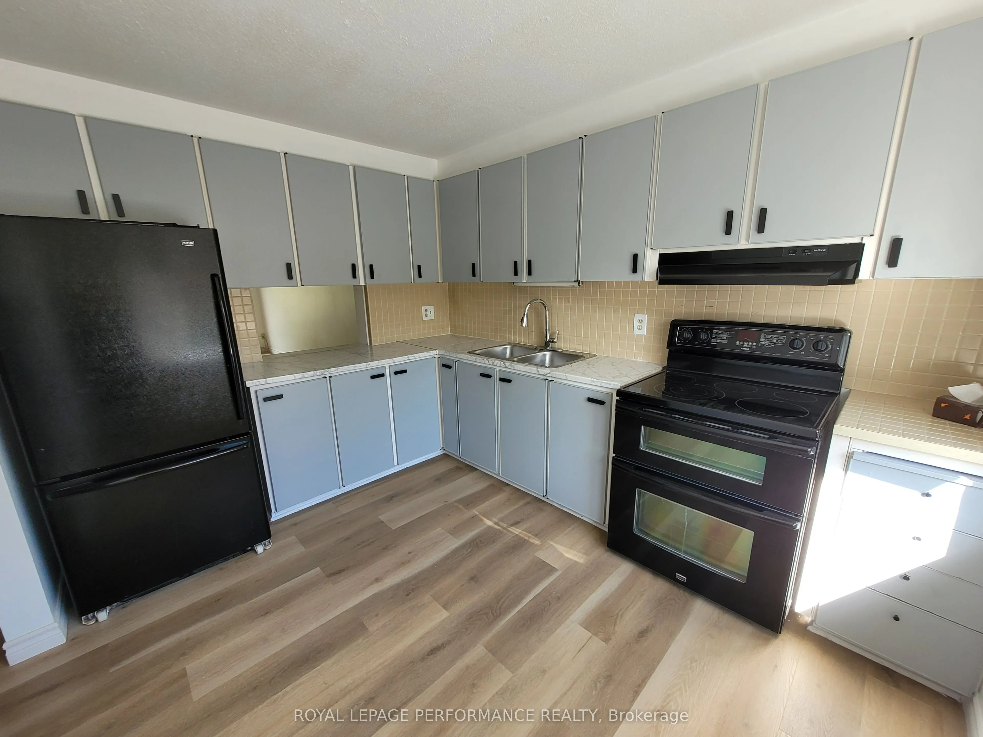 903J Elmsmere Road, #903J
