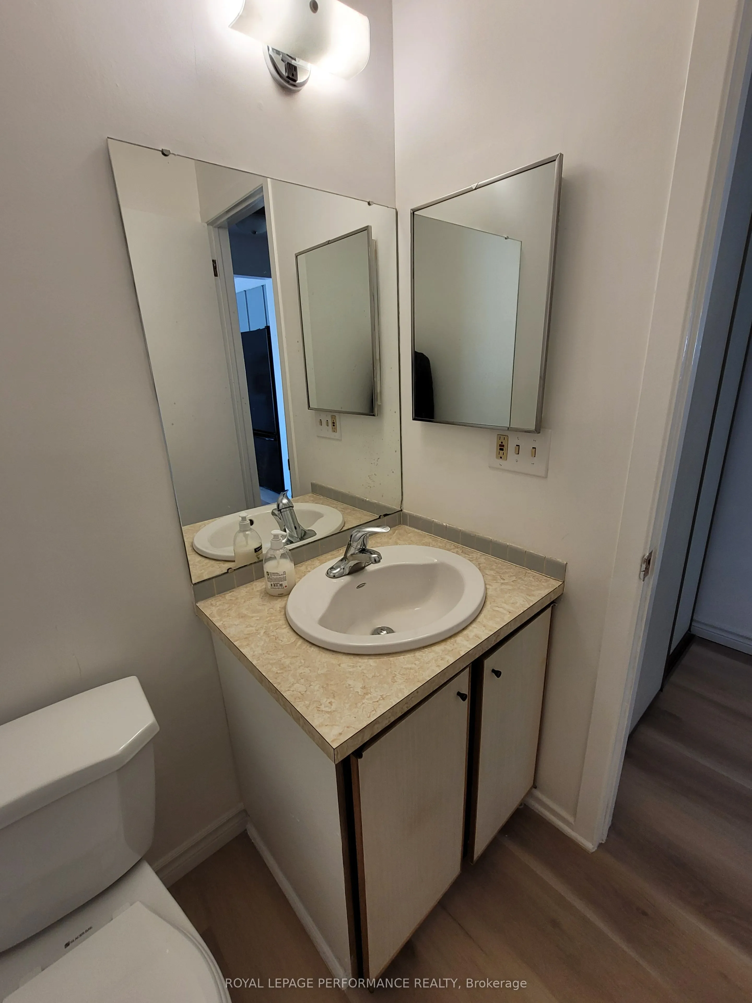 903J Elmsmere Road, #903J