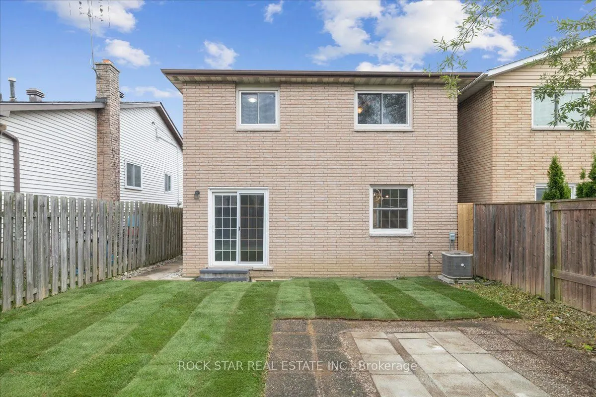 61 Adis Avenue