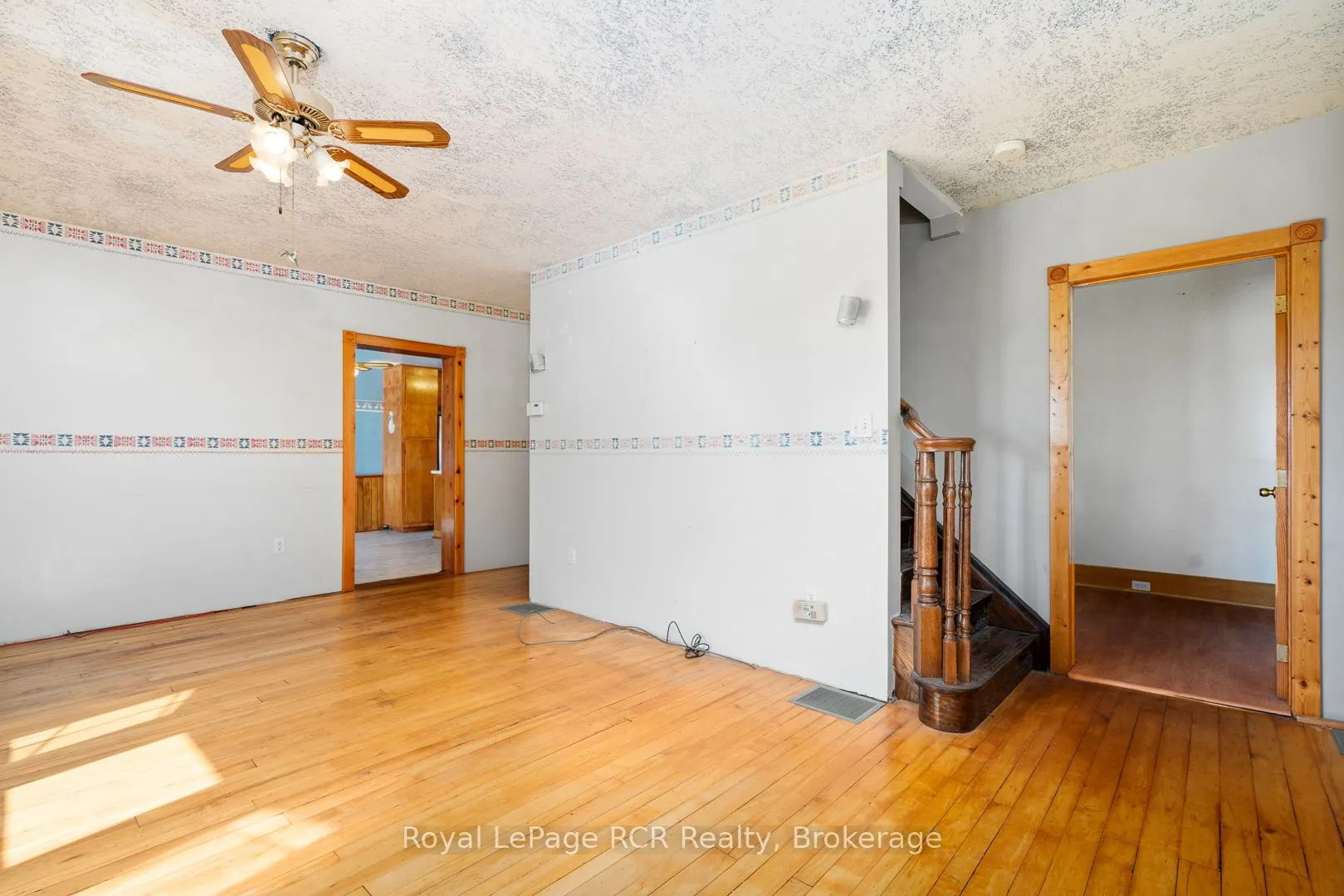 228 10 Concession