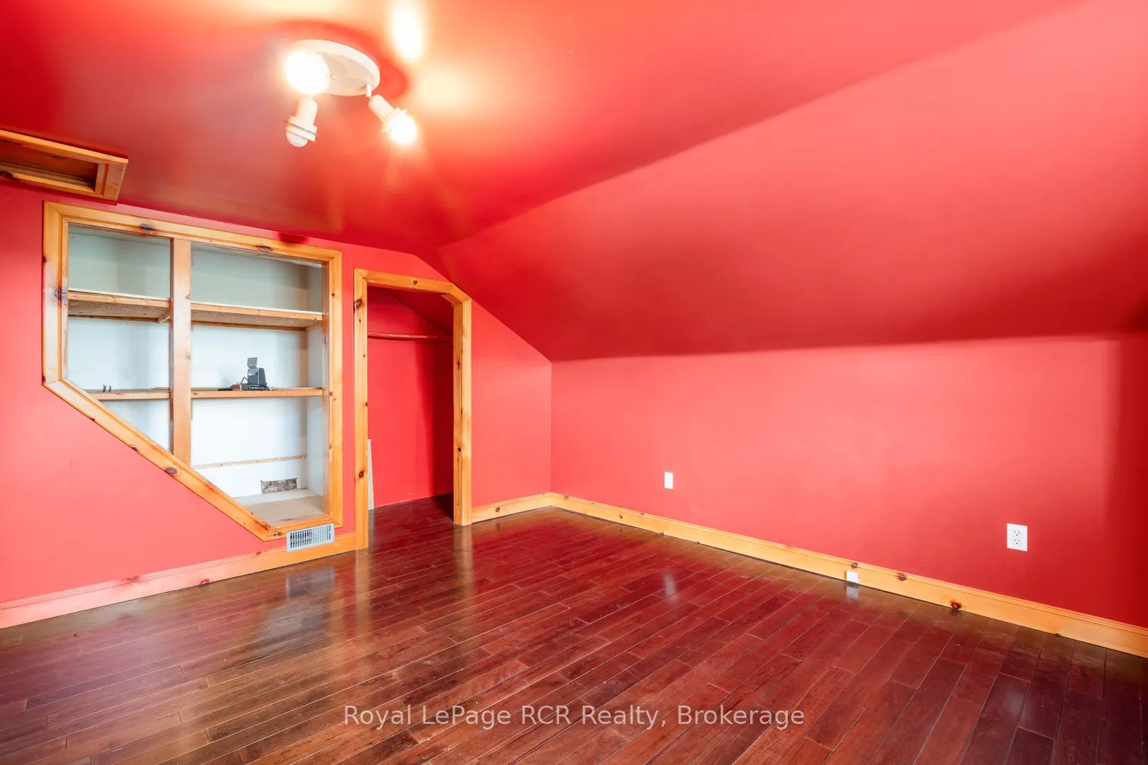 228 10 Concession