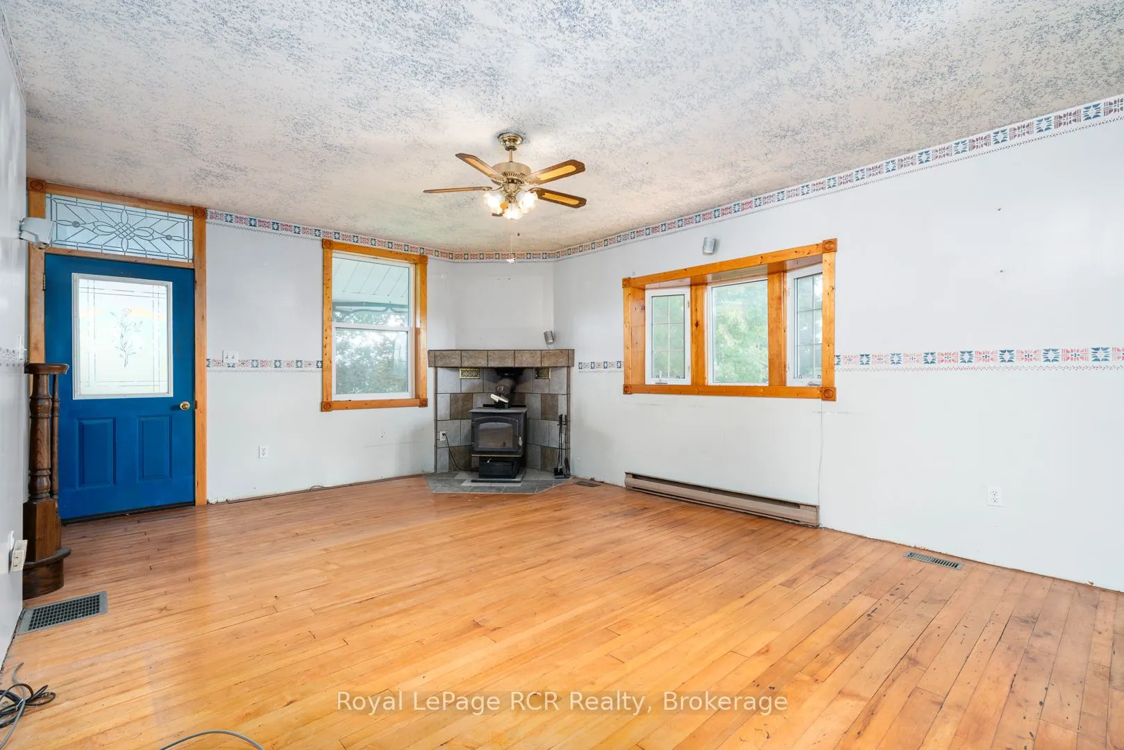 228 10 Concession