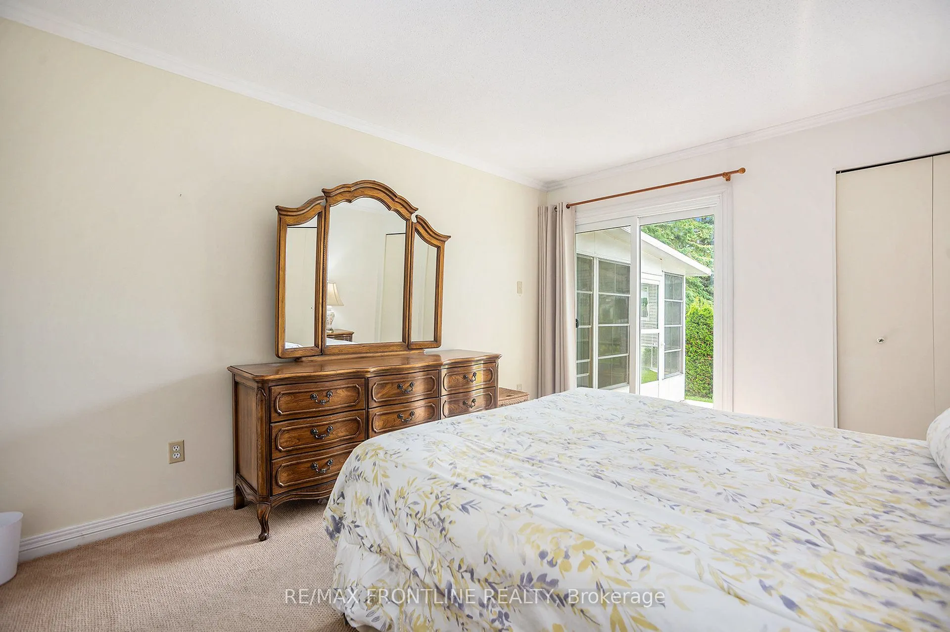 10 Bathurst Road, #5