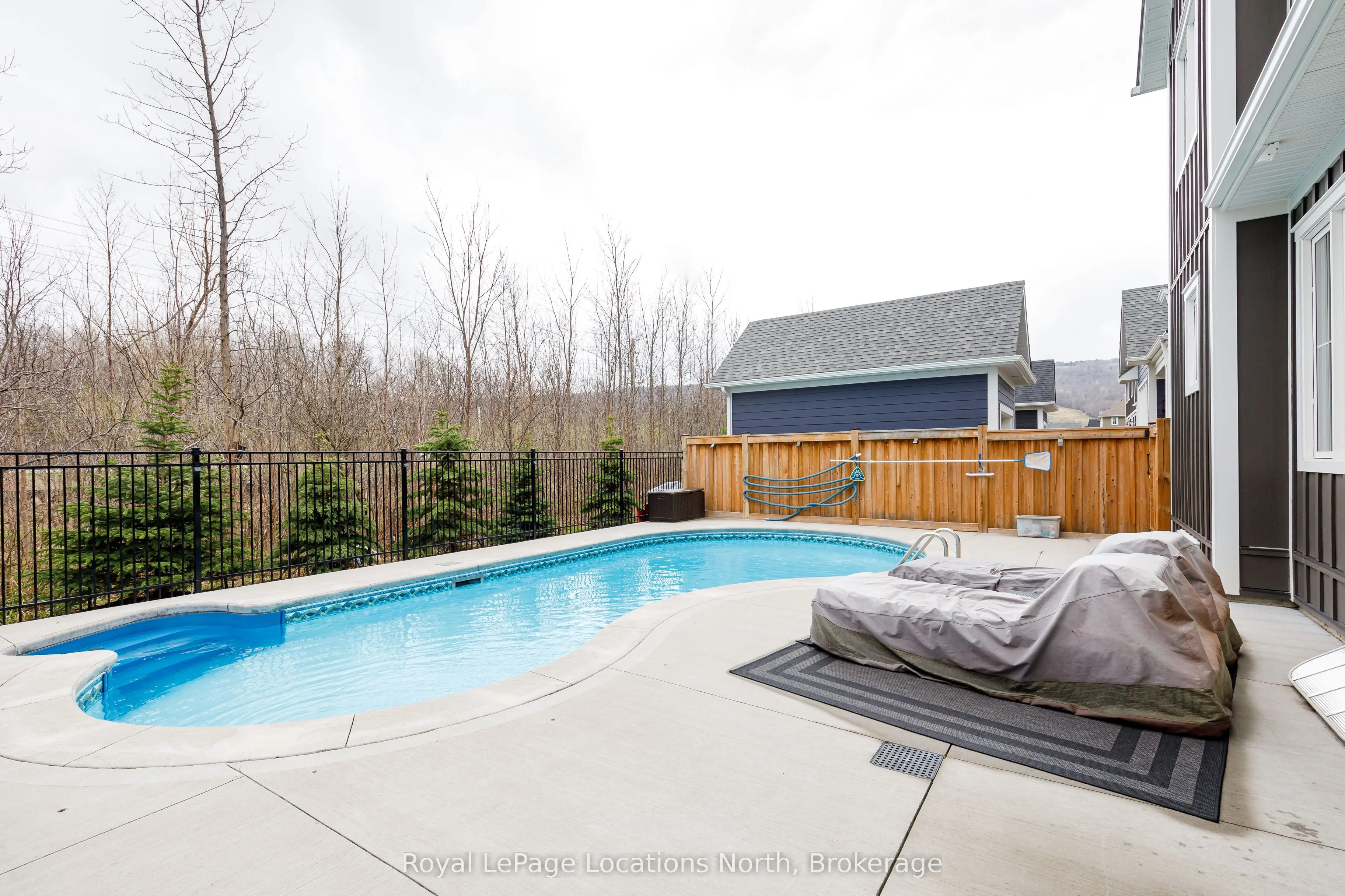 122 YELLOW BIRCH Crescent
