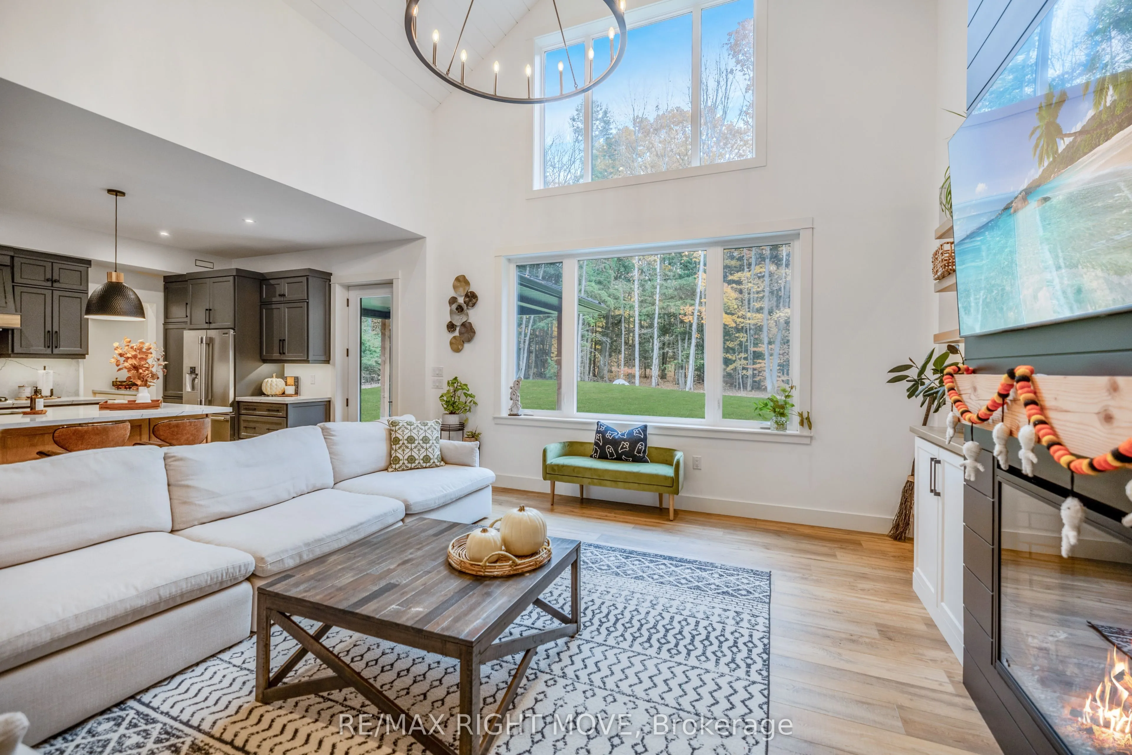 1025 Davis Drive