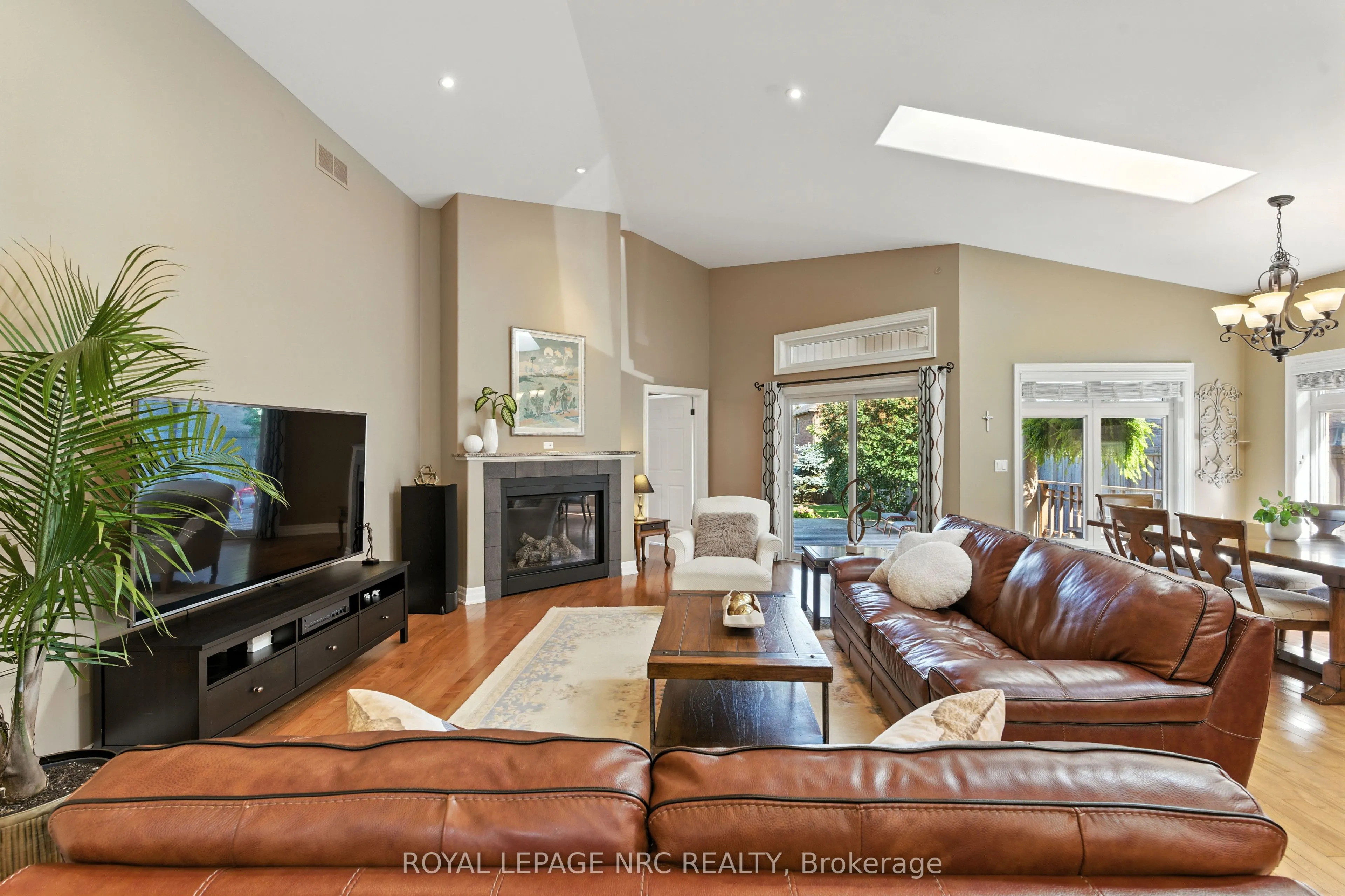 6 MCLEAN Court