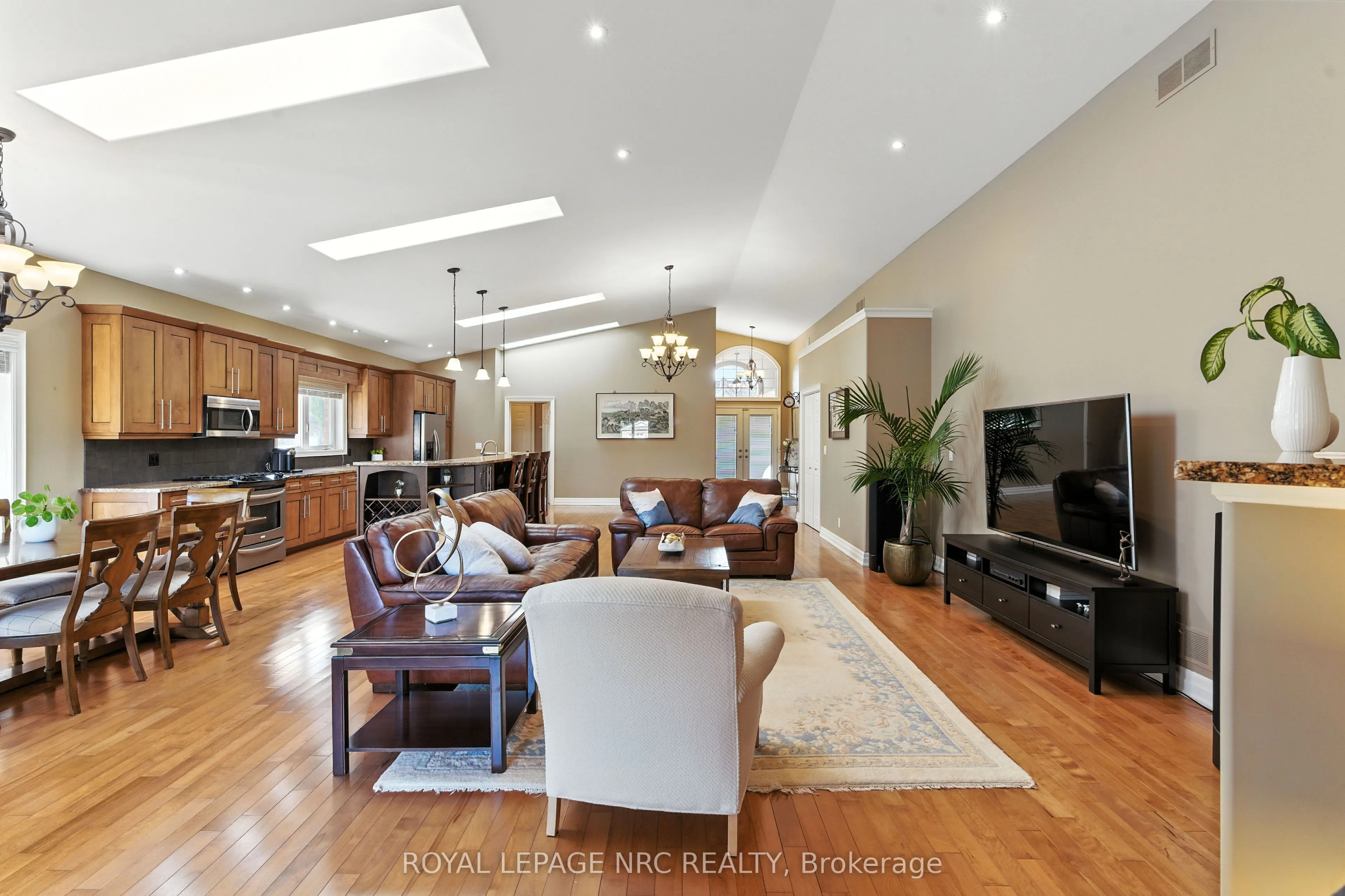 6 MCLEAN Court