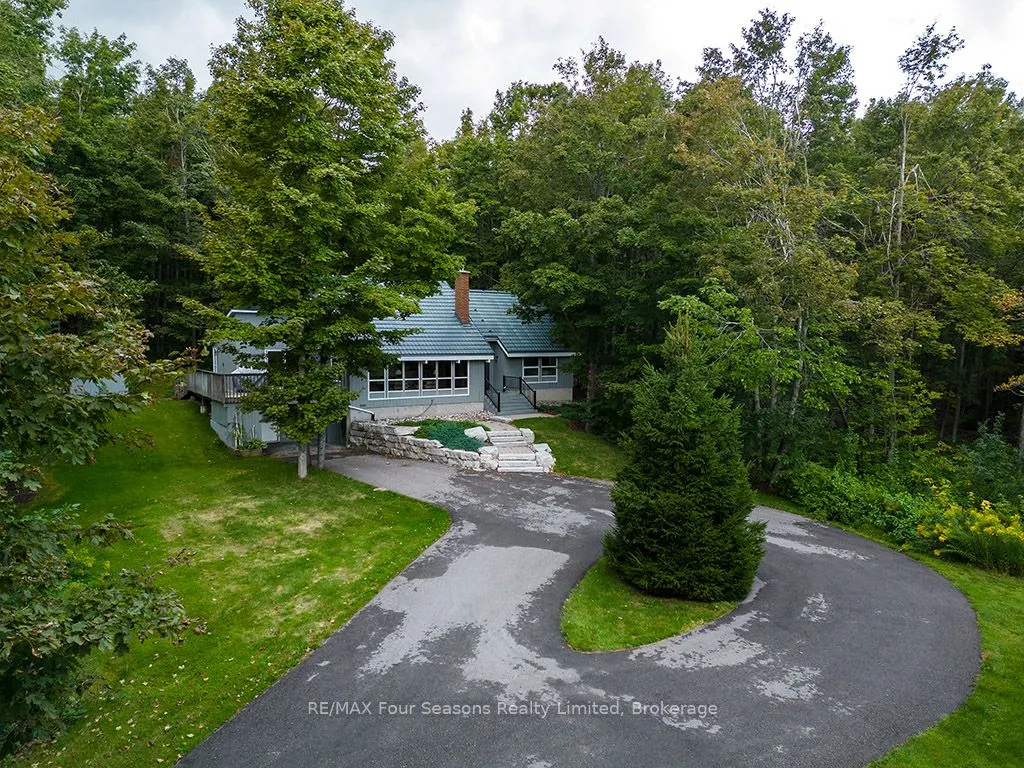 148 Northmount Crescent