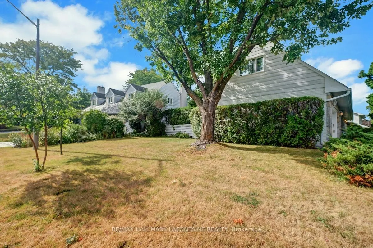 844 Edgeworth Avenue