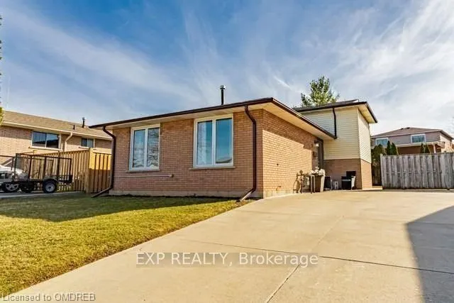26 Greening Avenue