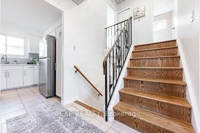 26 Greening Avenue