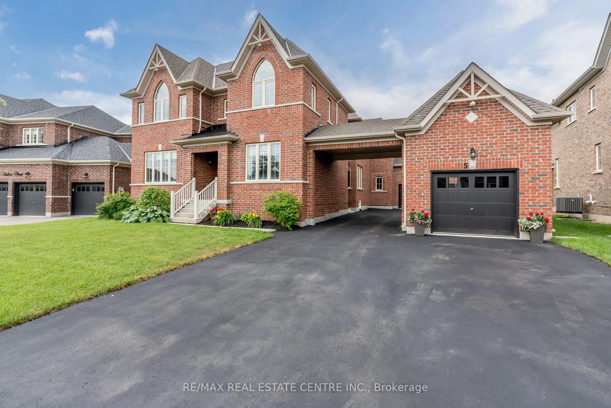 5 Skelton Street
