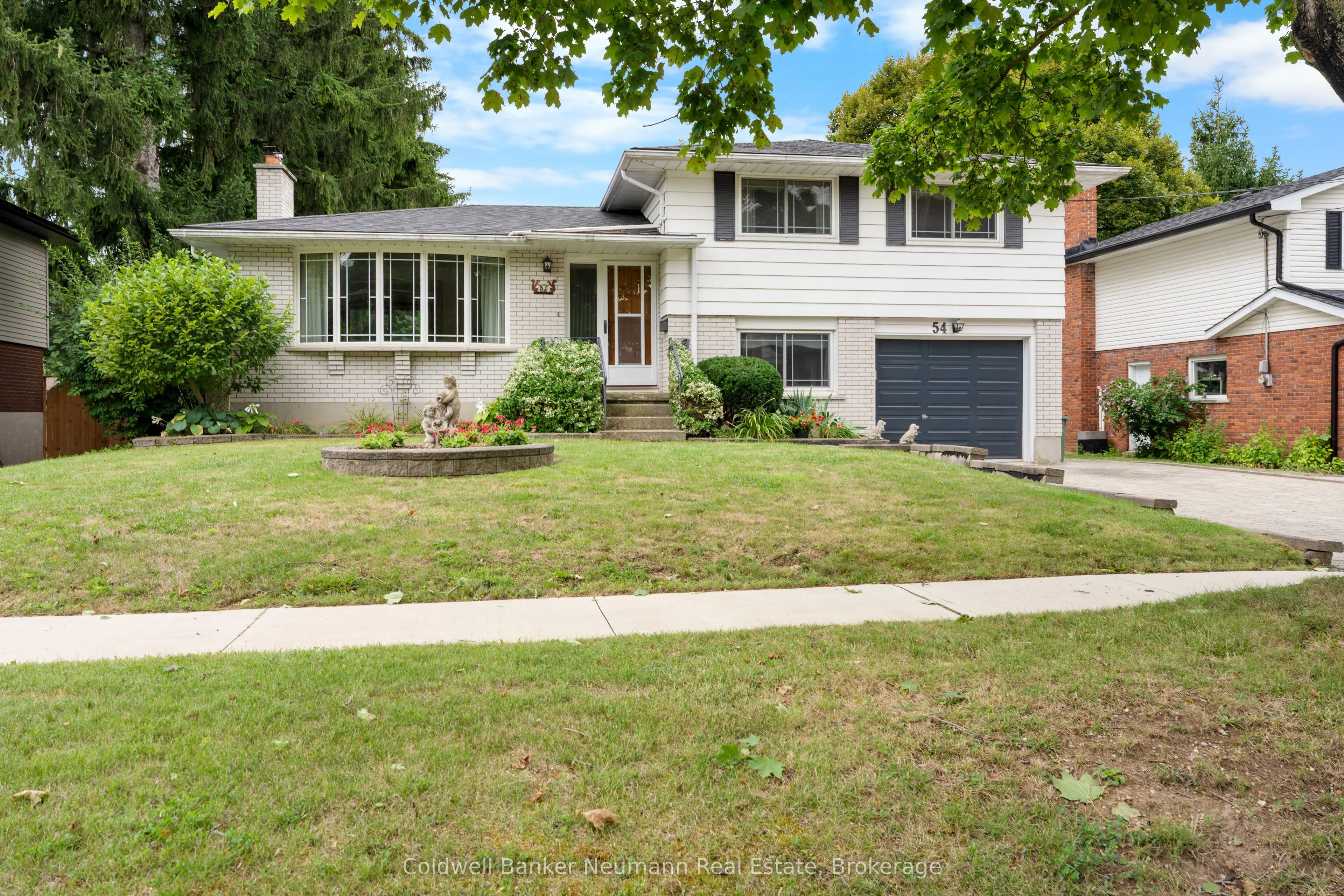 54 Glenburnie Drive