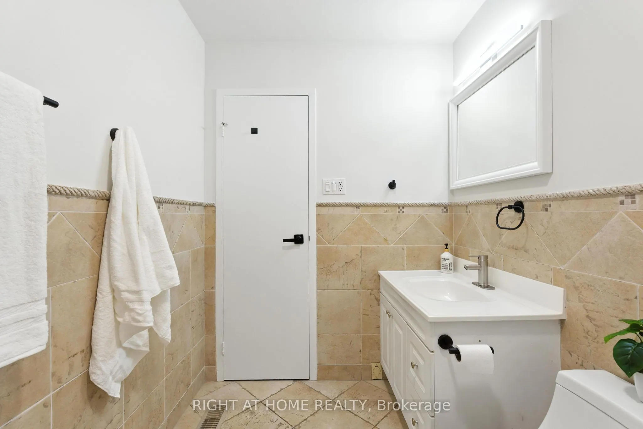 11 Harrisford Street, #15