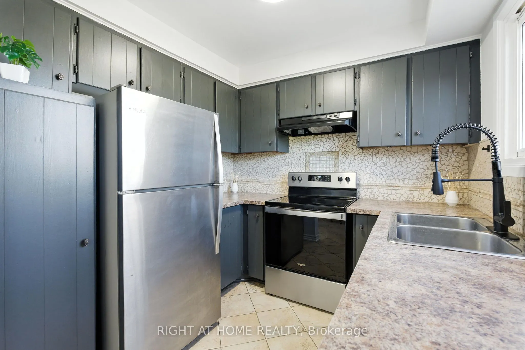 11 Harrisford Street, #15