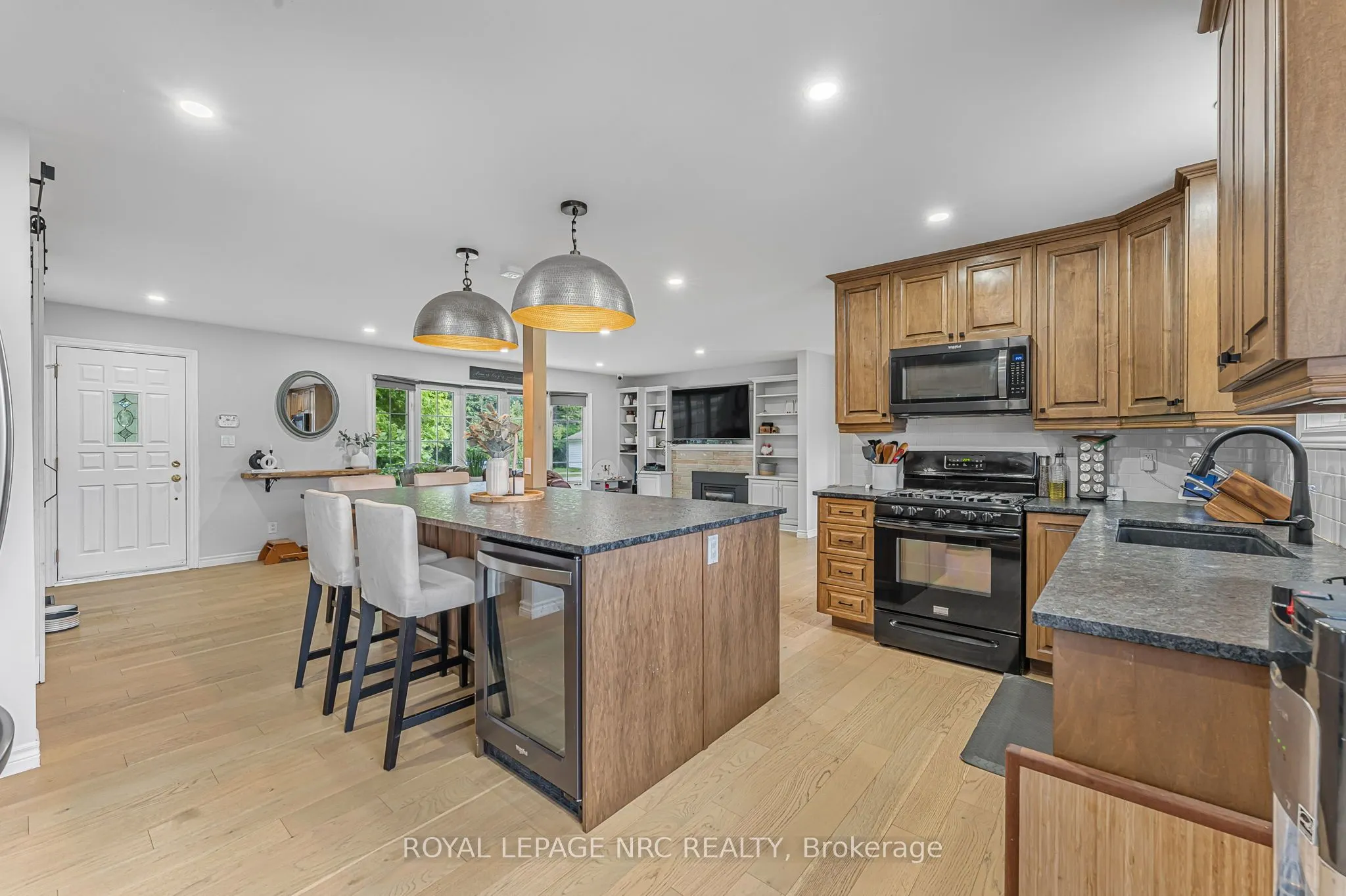 87 Port Maitland Road