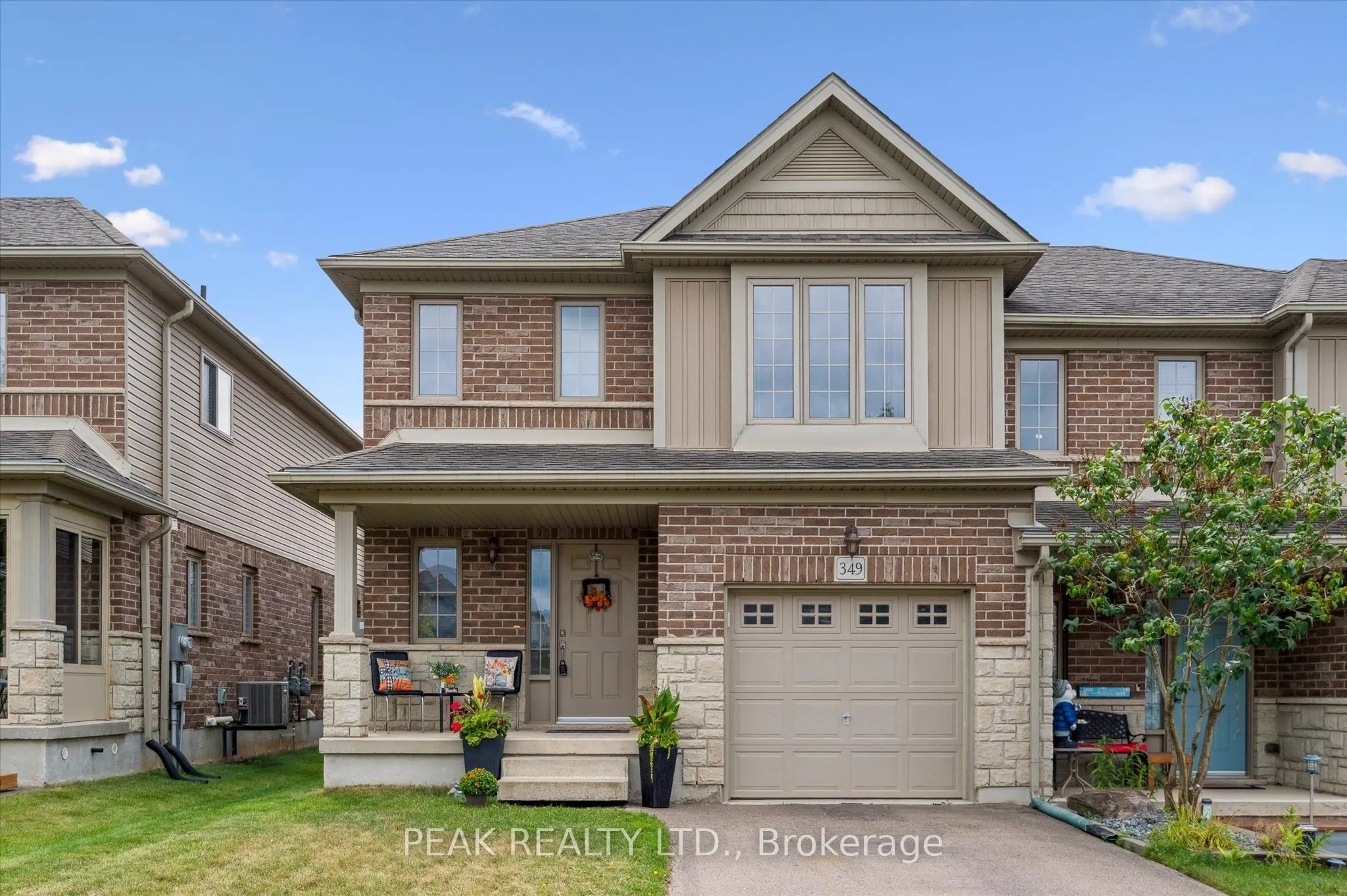 349 VINCENT Drive