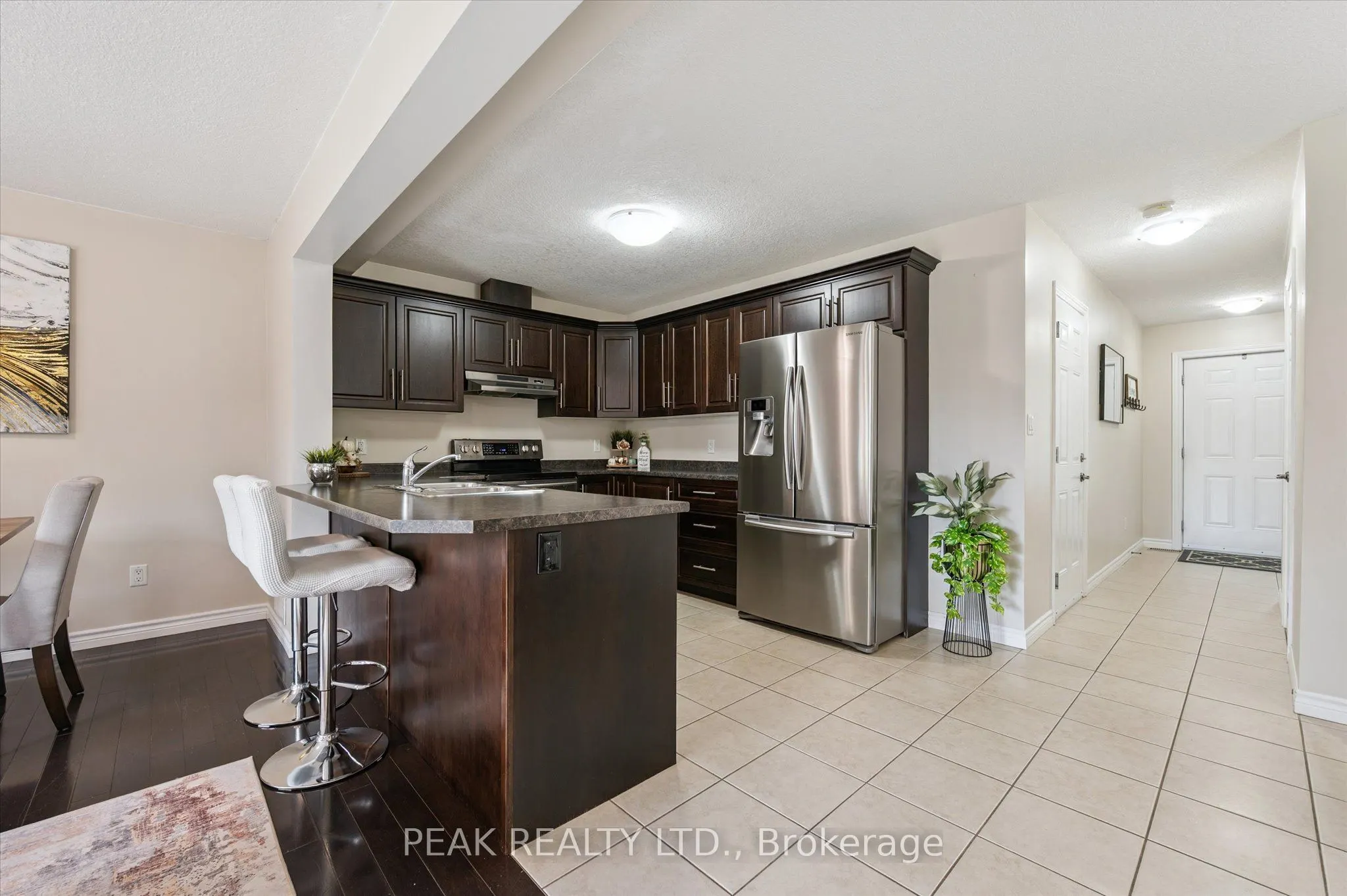 349 VINCENT Drive