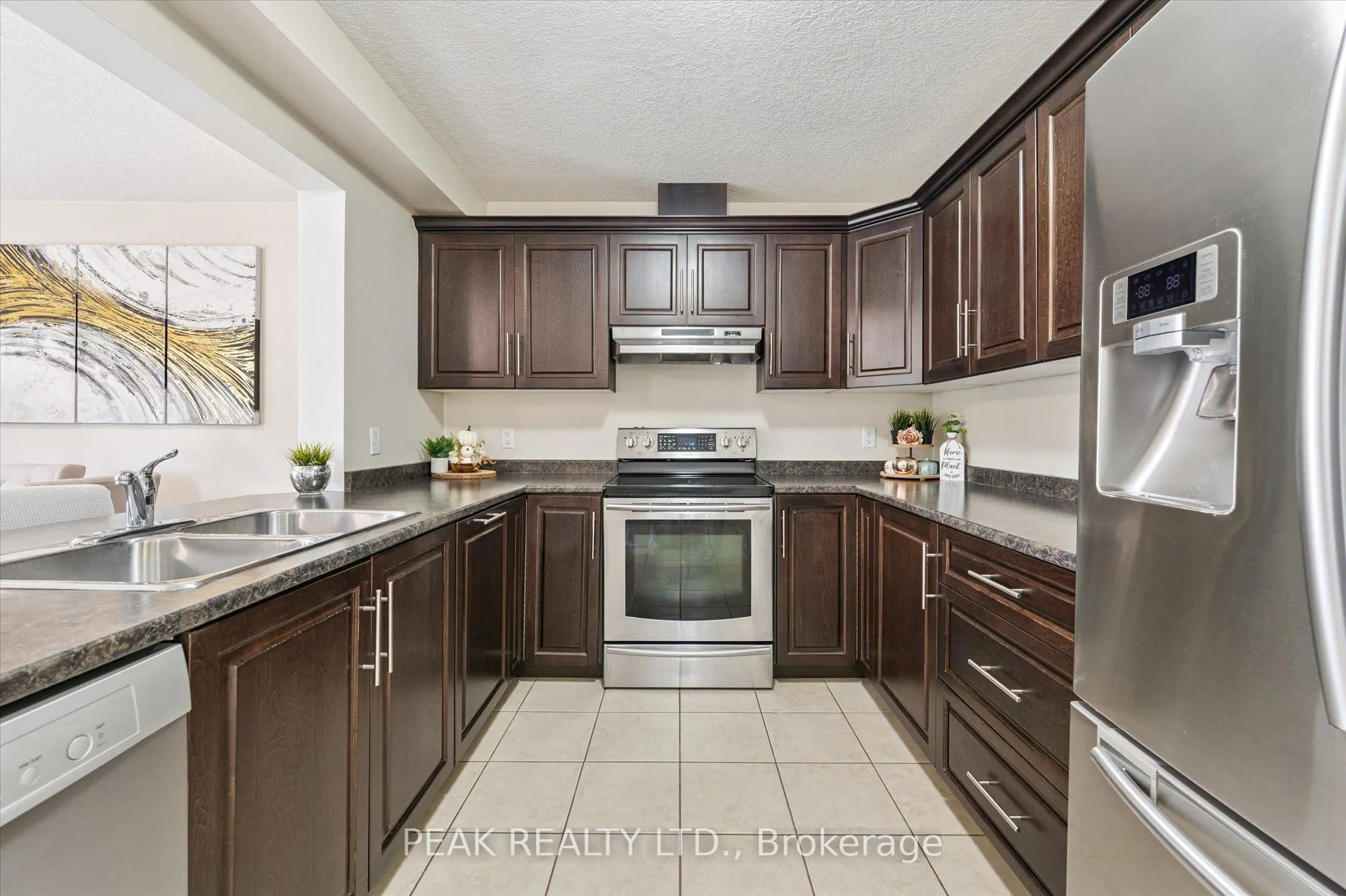 349 VINCENT Drive