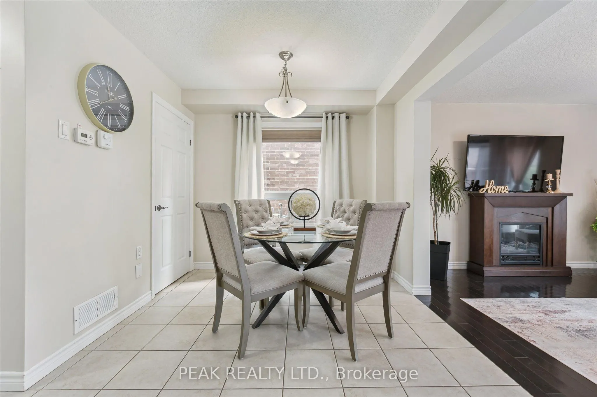 349 VINCENT Drive