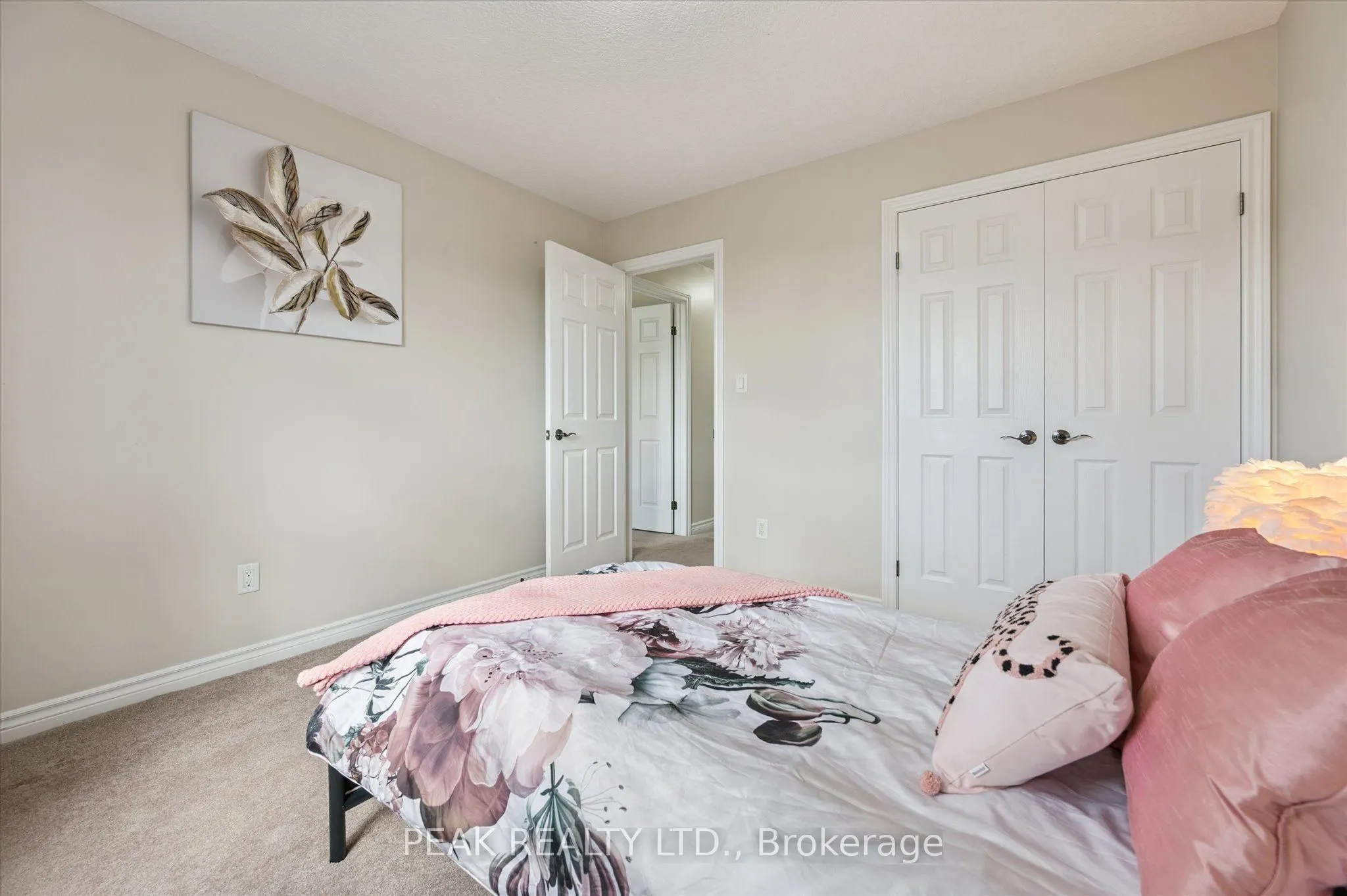 349 VINCENT Drive