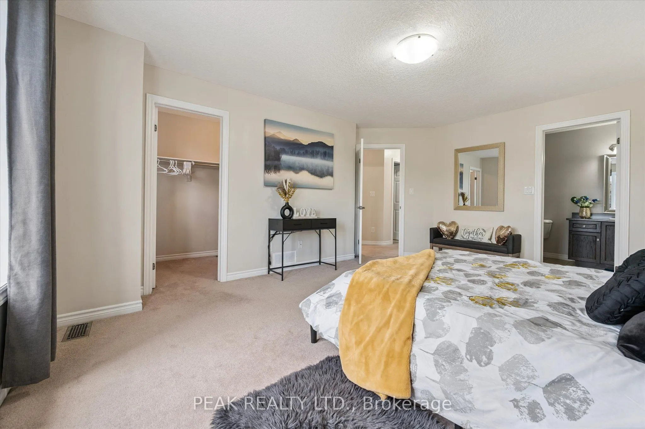 349 VINCENT Drive