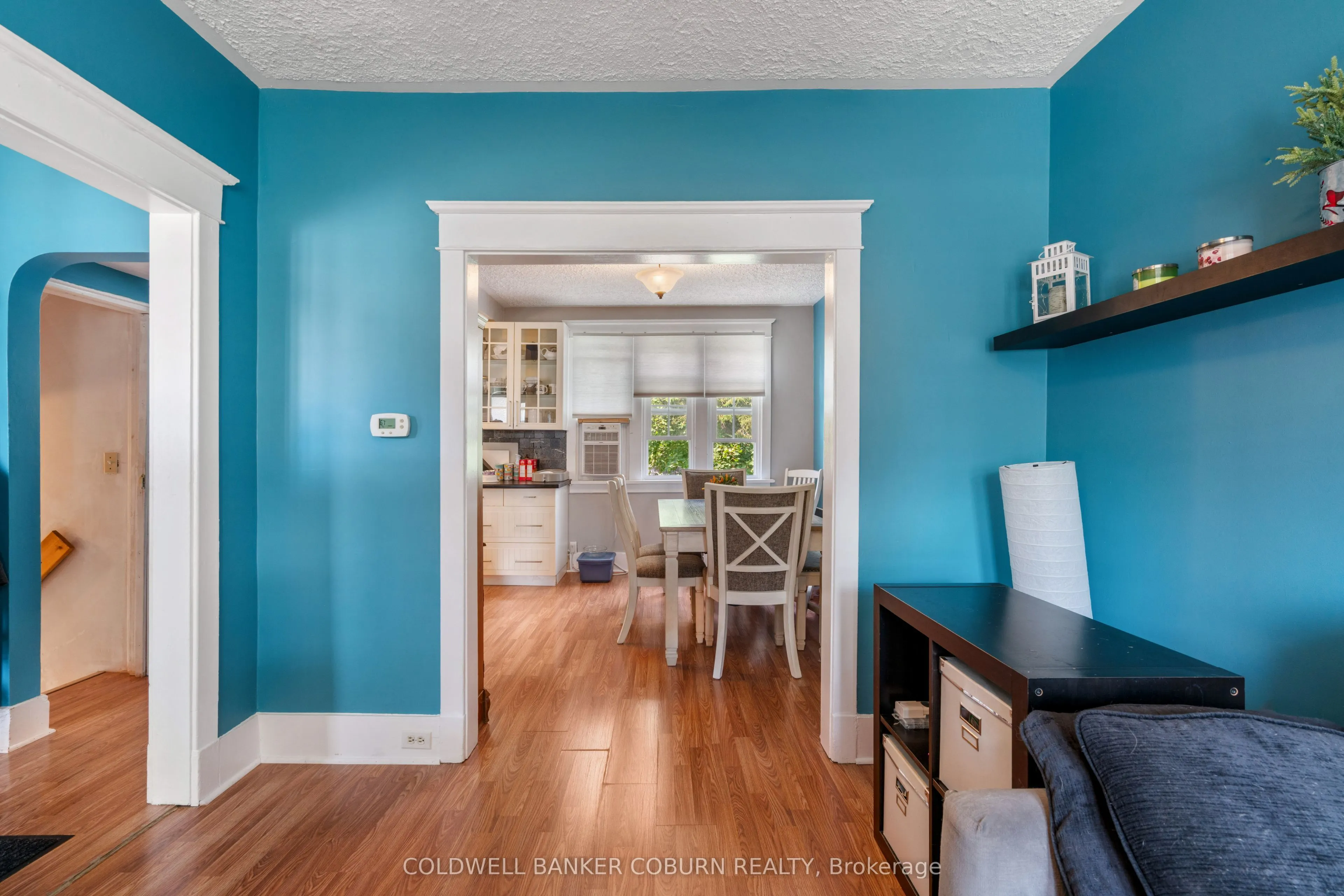176 Pearl Street W