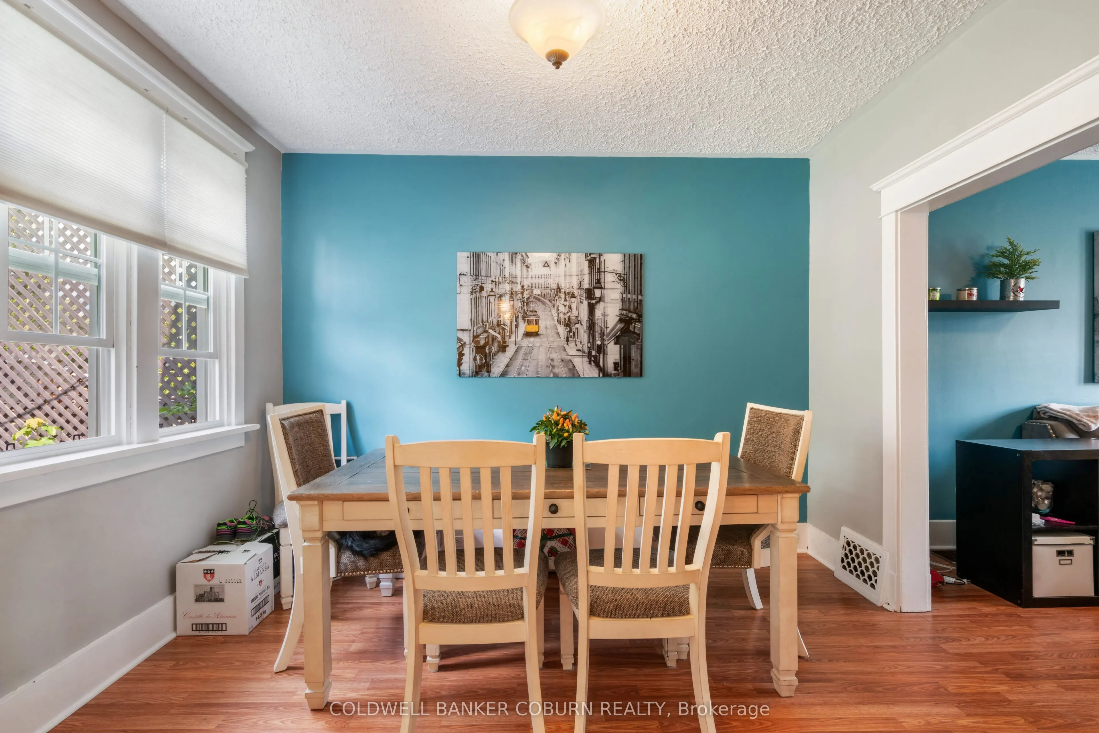 176 Pearl Street W