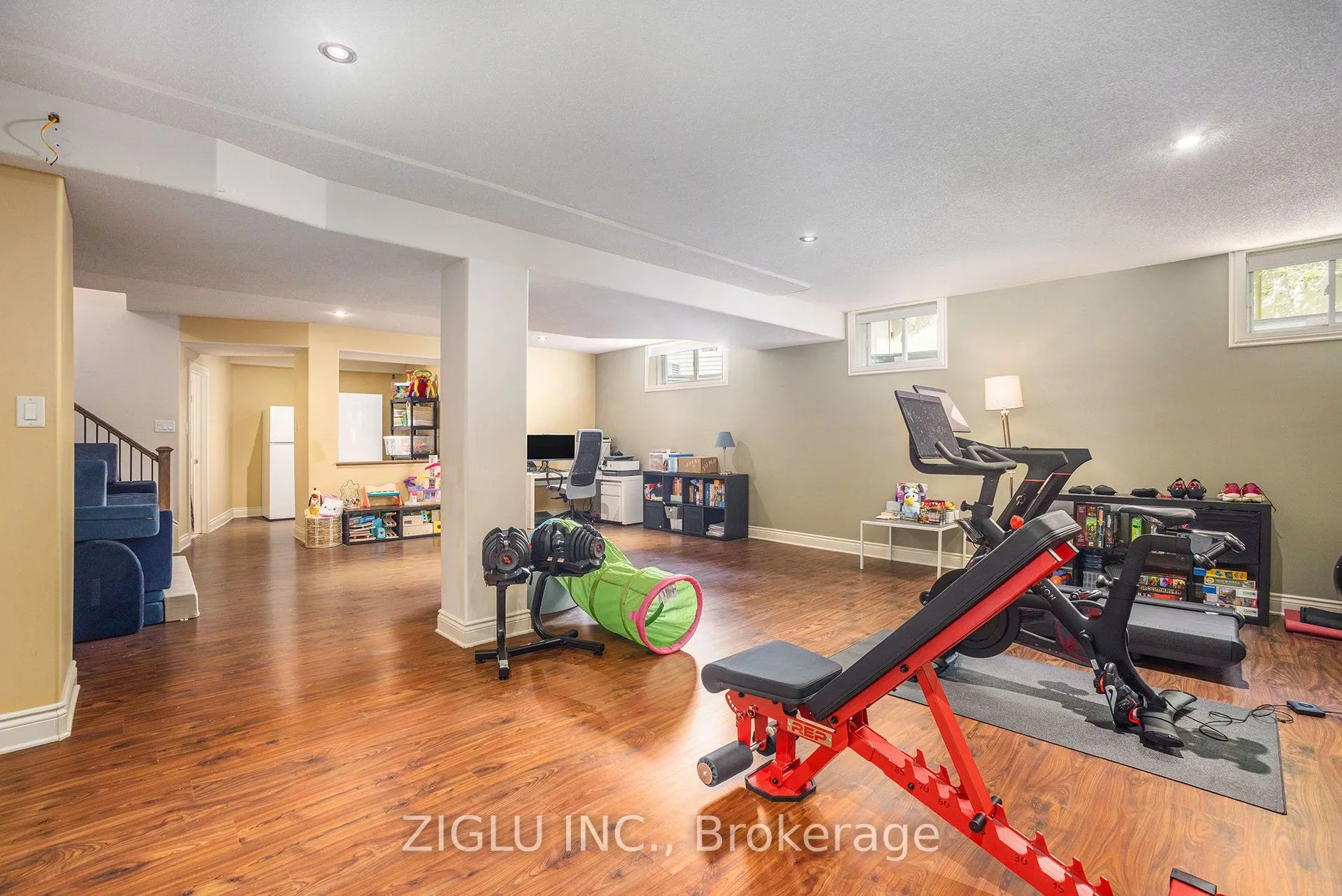 38 Oradea Crescent