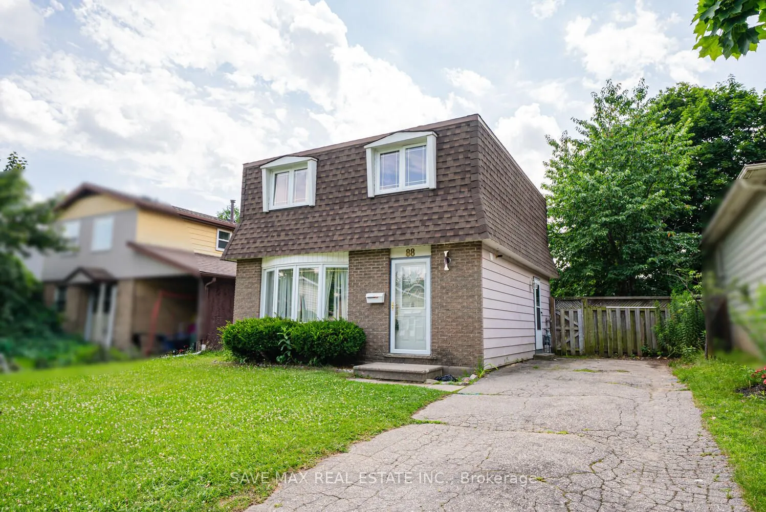 88 Harcourt Crescent