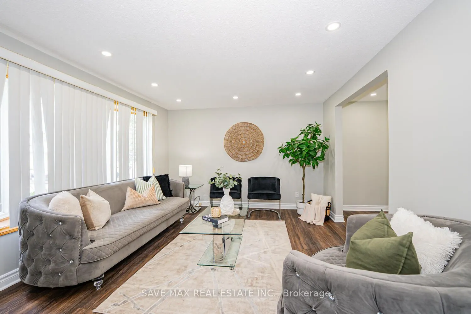 88 Harcourt Crescent