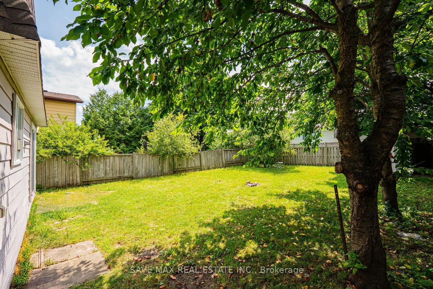 88 Harcourt Crescent