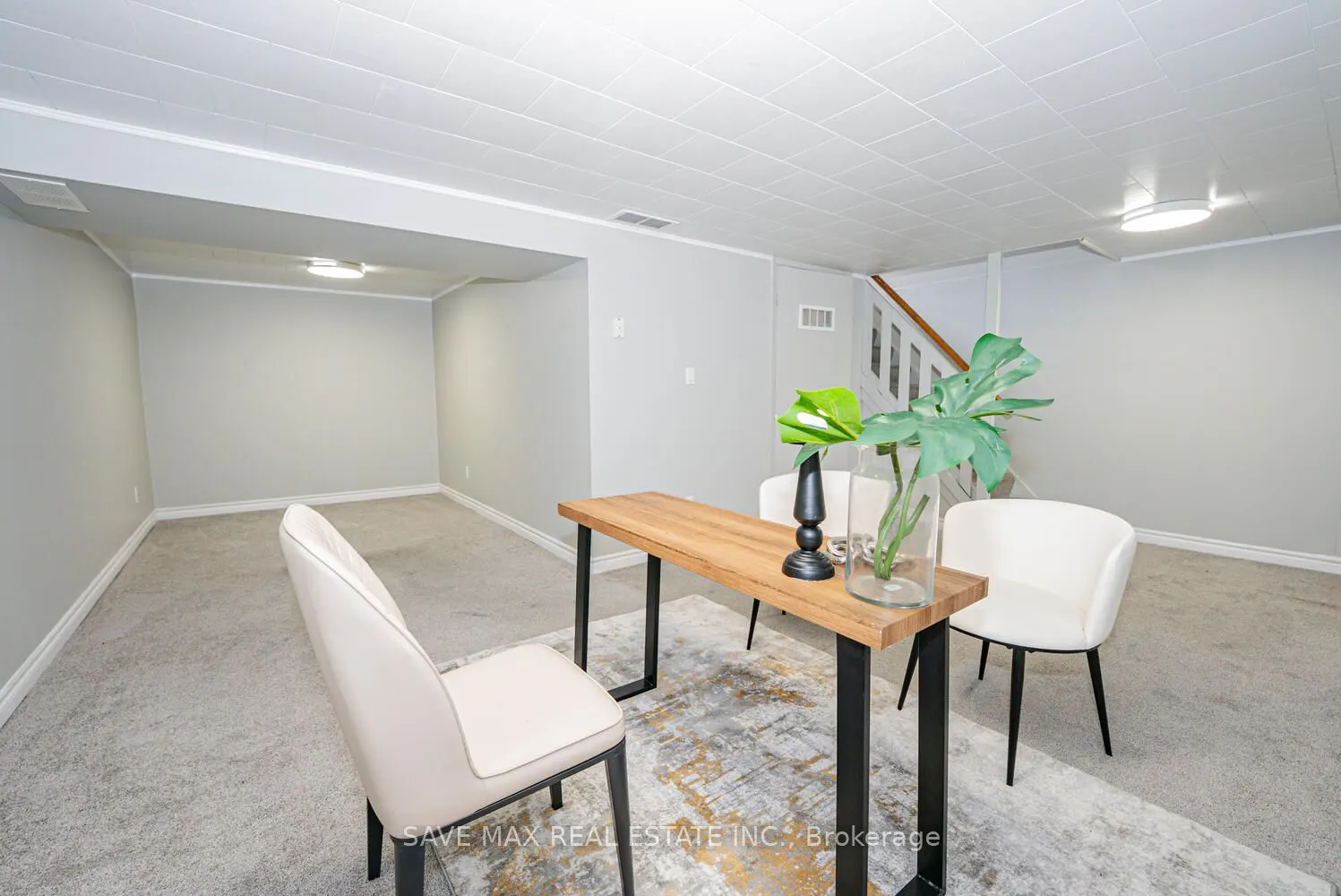 88 Harcourt Crescent