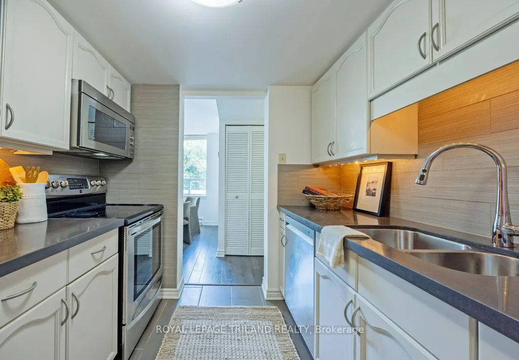 1510 Richmond Street, #302