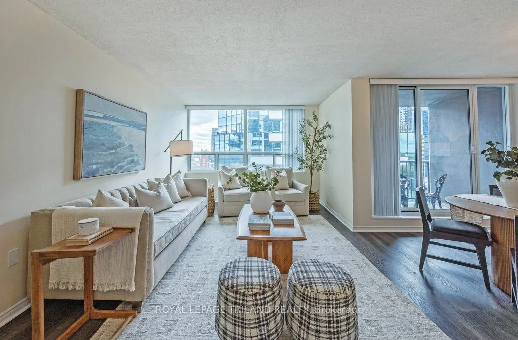 155 Kent Street, #1105