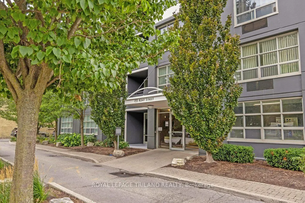 155 Kent Street, #1105