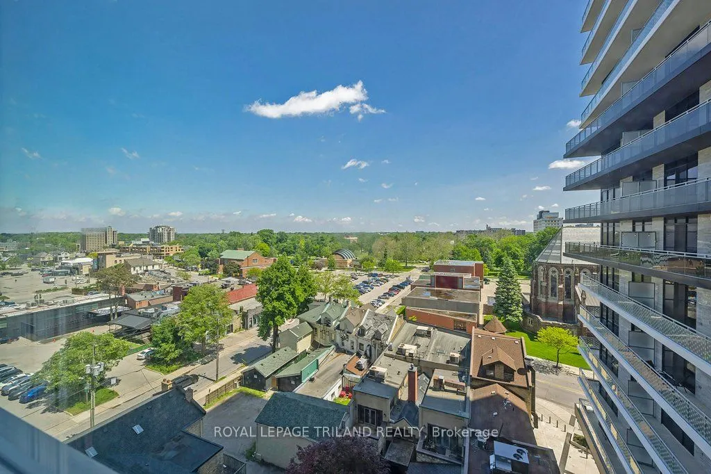 155 Kent Street, #1105