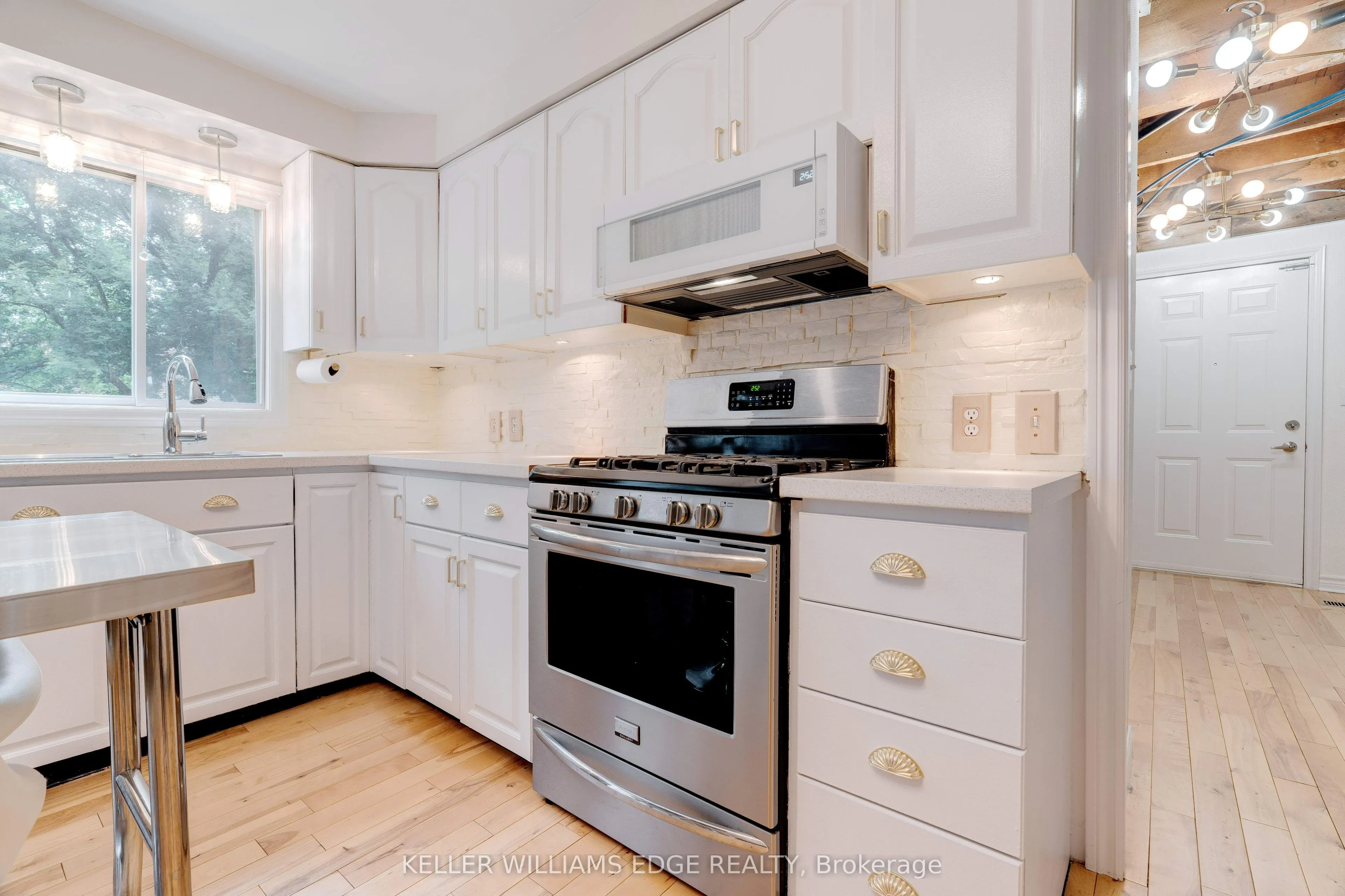 3038 Binbrook Road