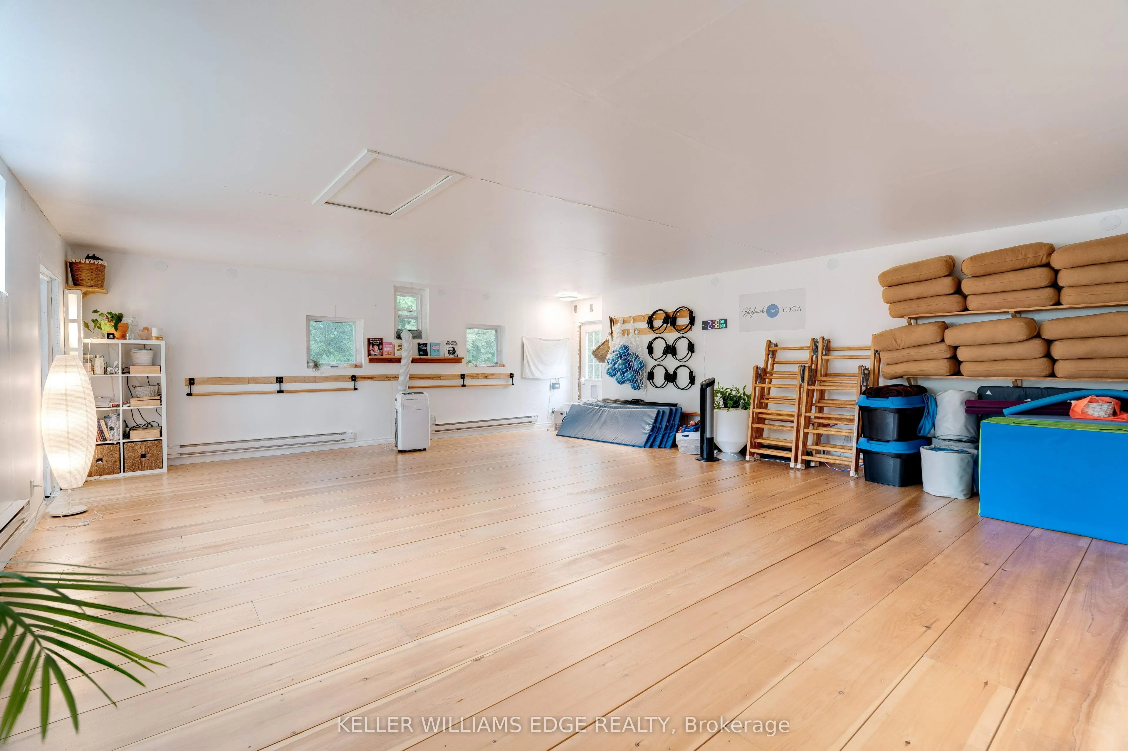 3038 Binbrook Road