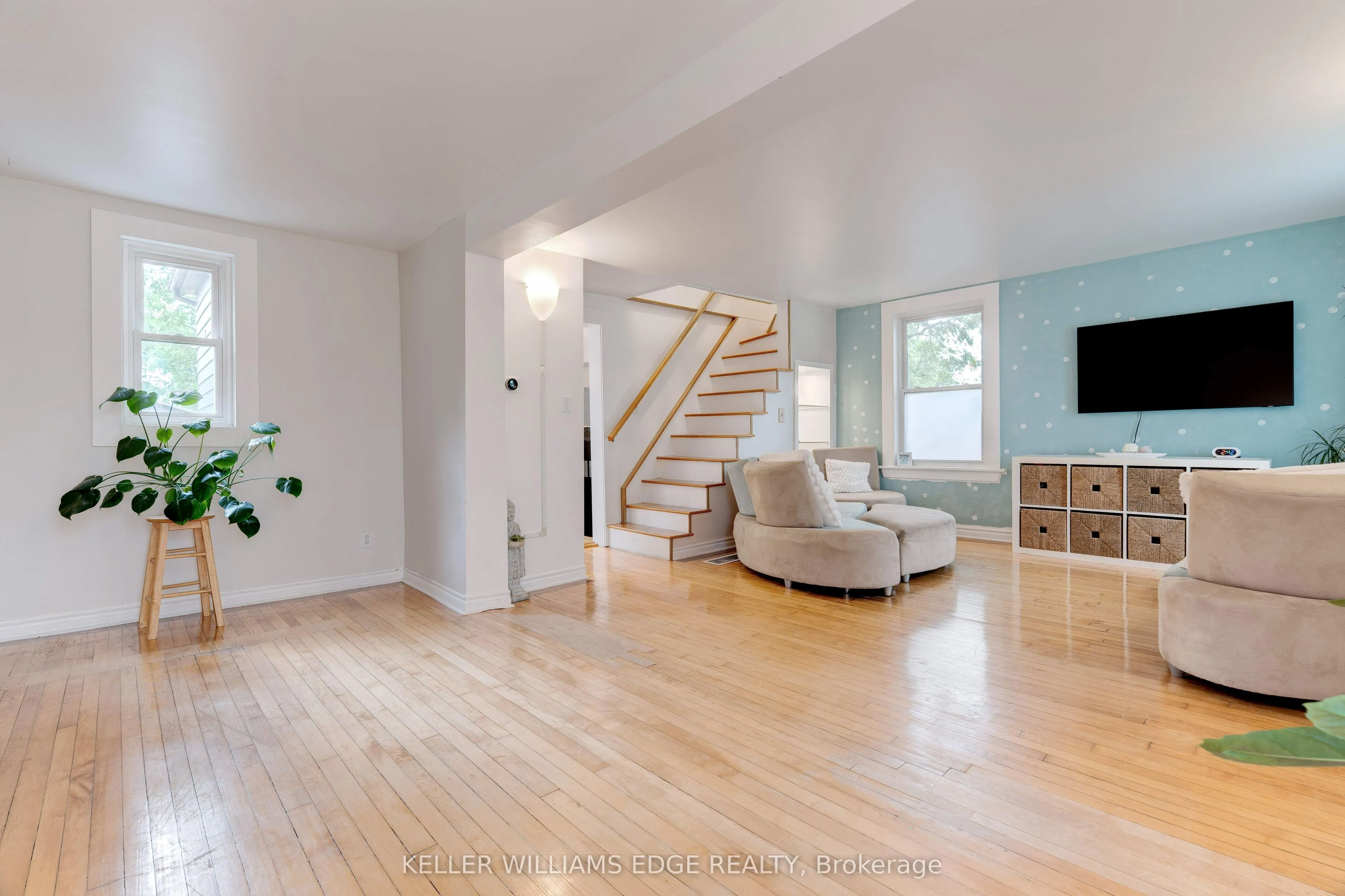 3038 Binbrook Road