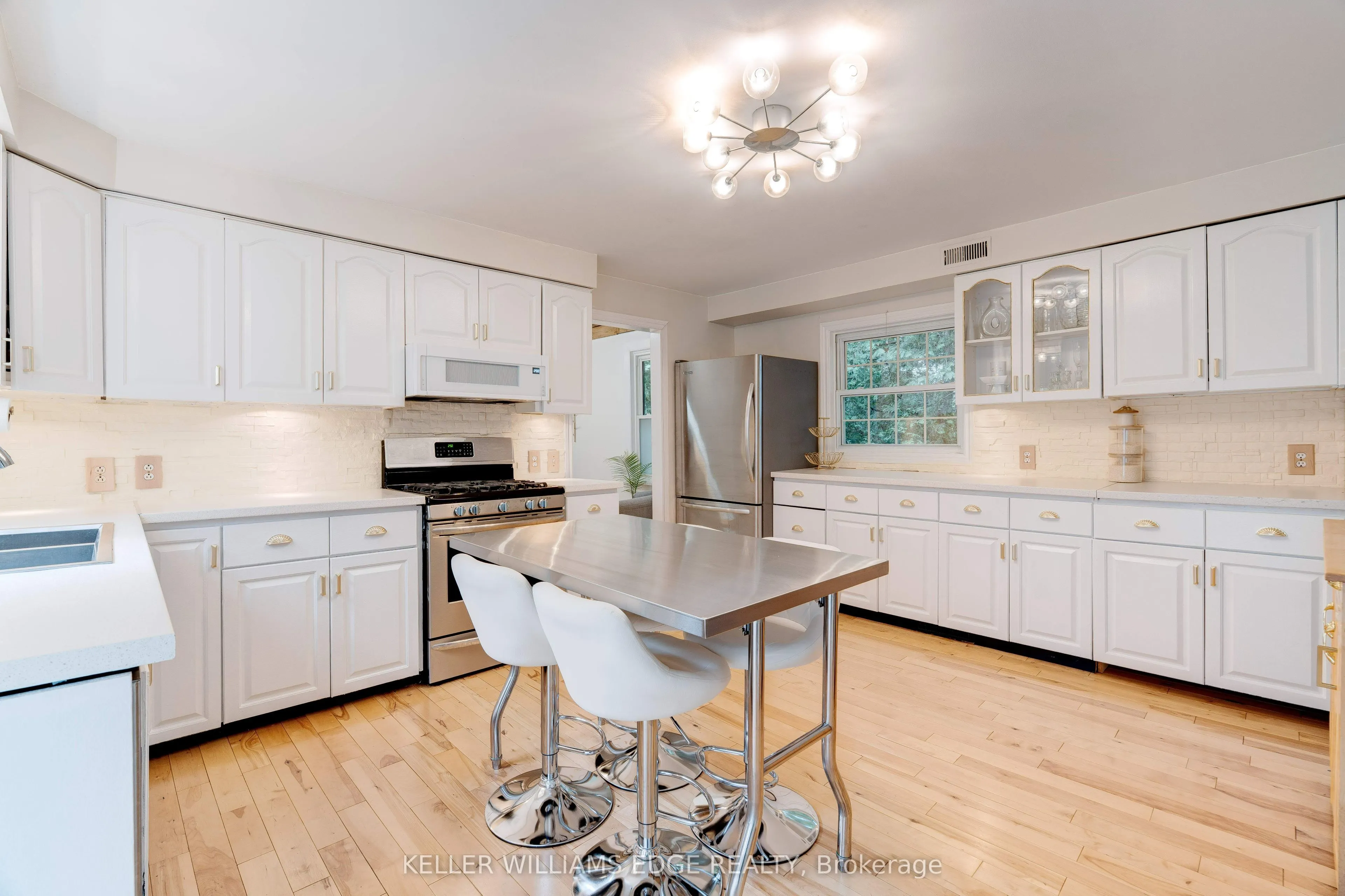 3038 Binbrook Road