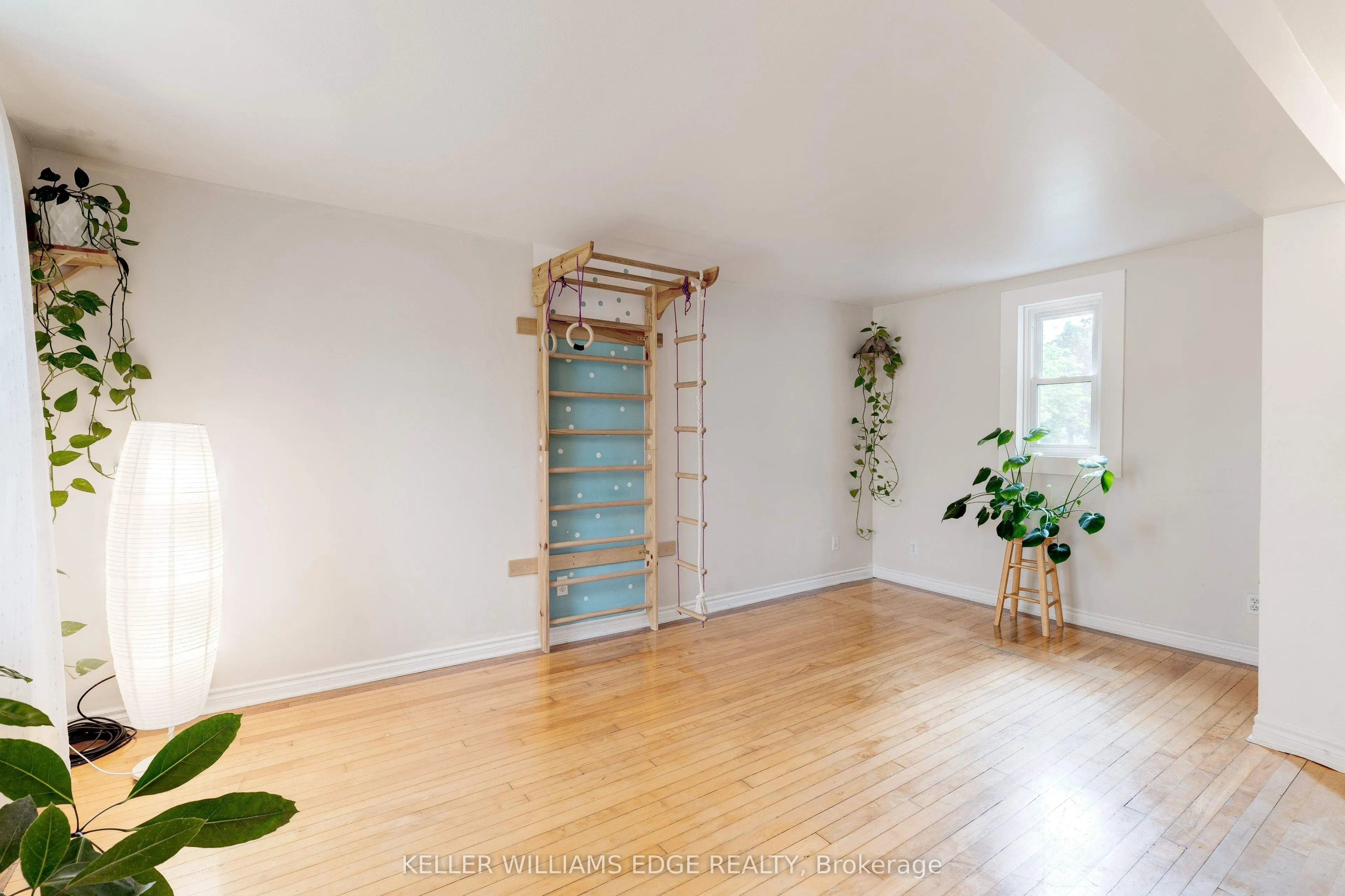3038 Binbrook Road