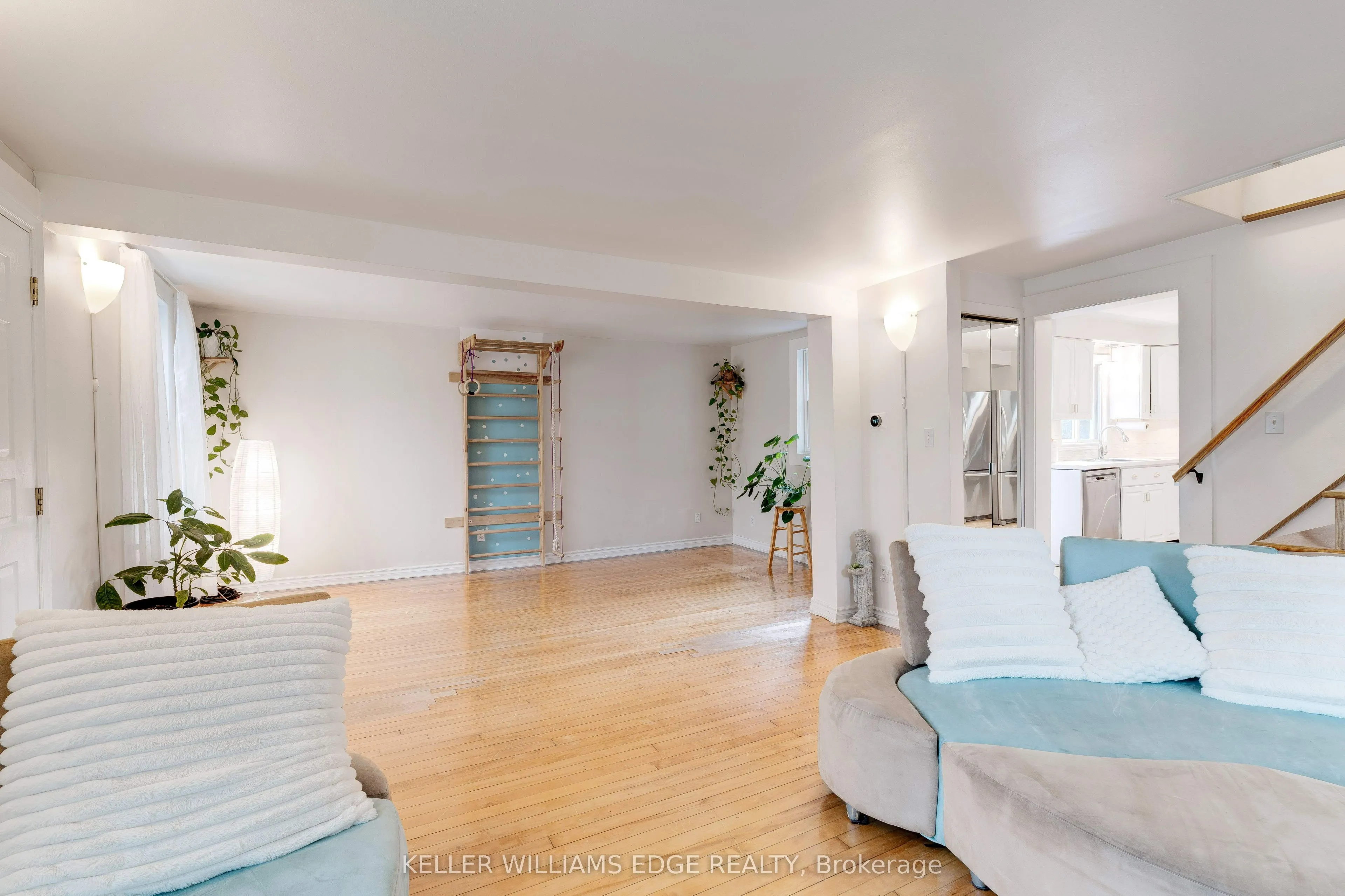 3038 Binbrook Road